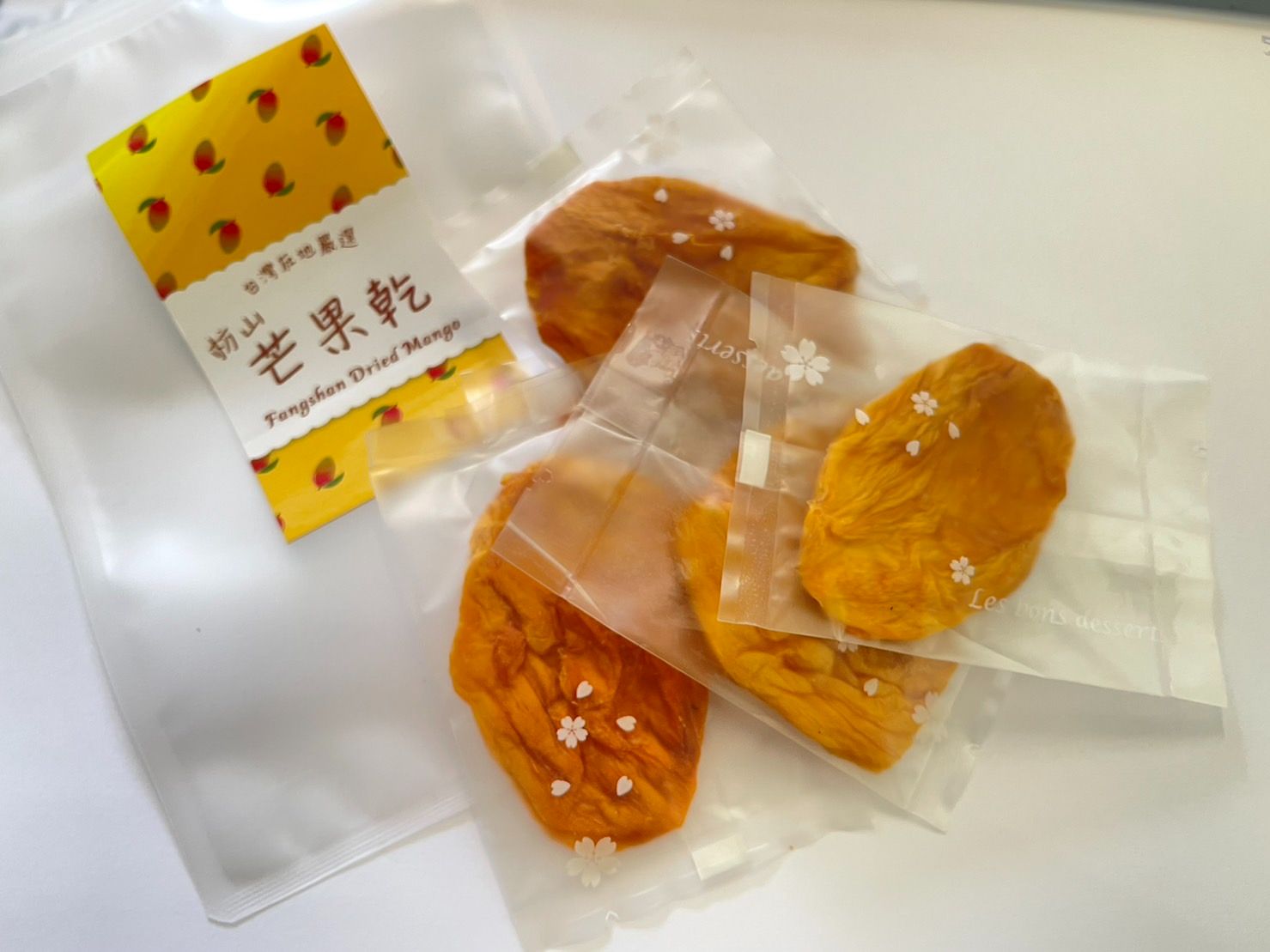 不沾手單片愛文芒果乾隨手包