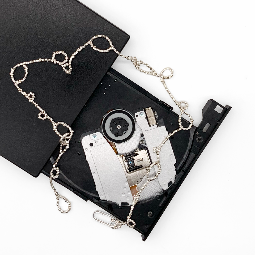 Silvery Elegance Necklace