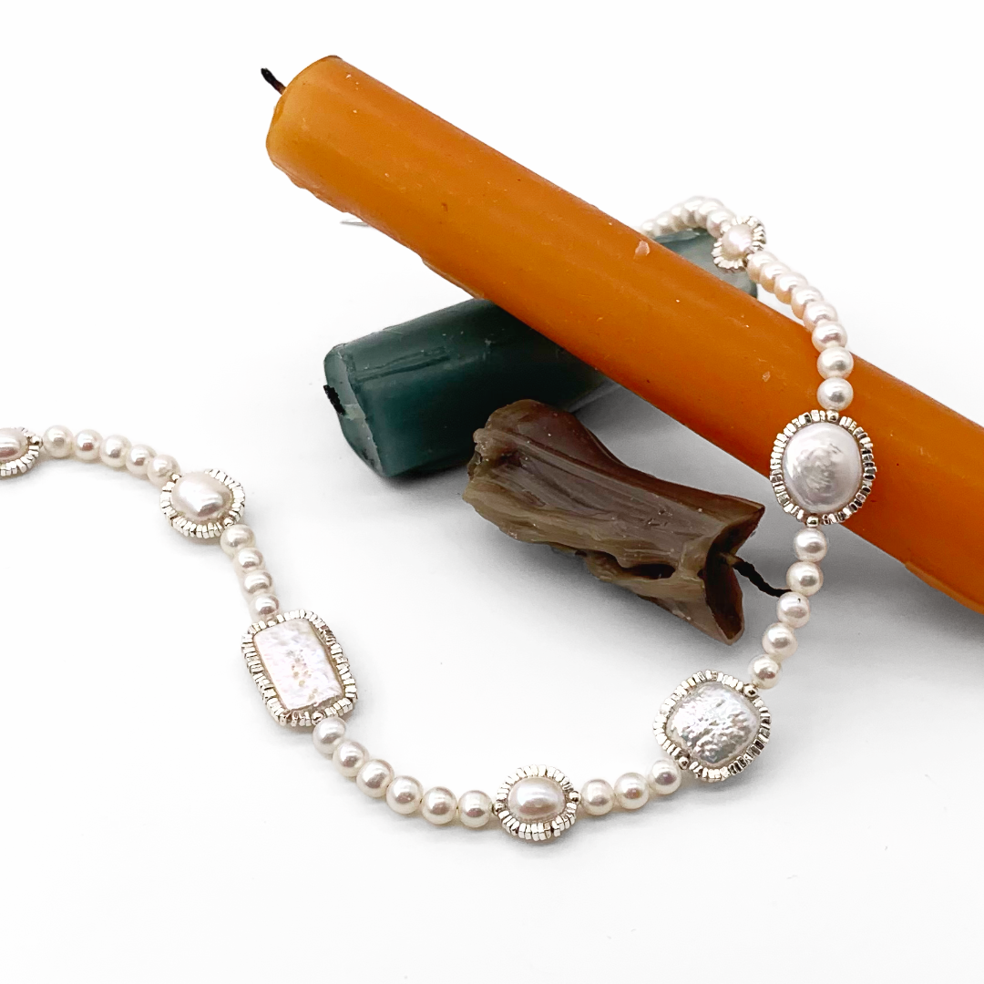 Silver Framed Pearls Necklace