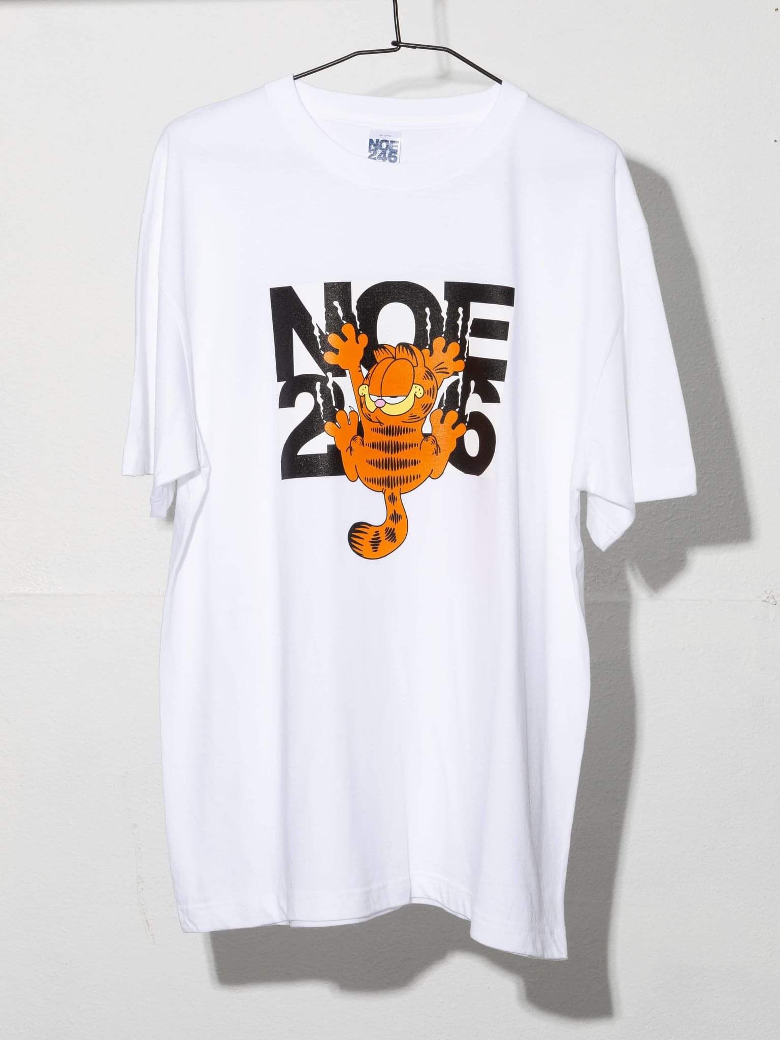 NOE246 喵喵 tee