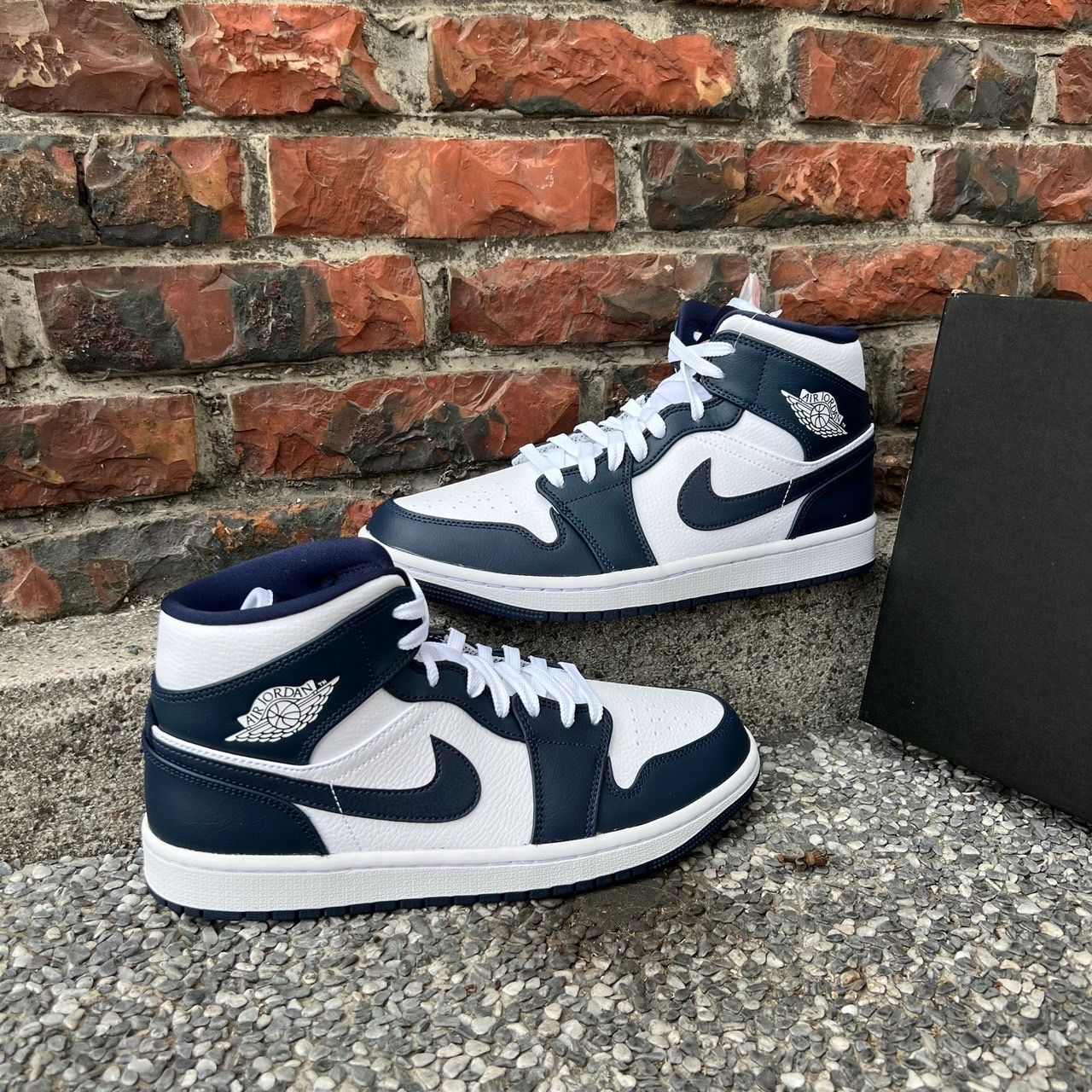 現貨🔥正版Air Jordan 1 Mid ”Obsidian”黑曜石
