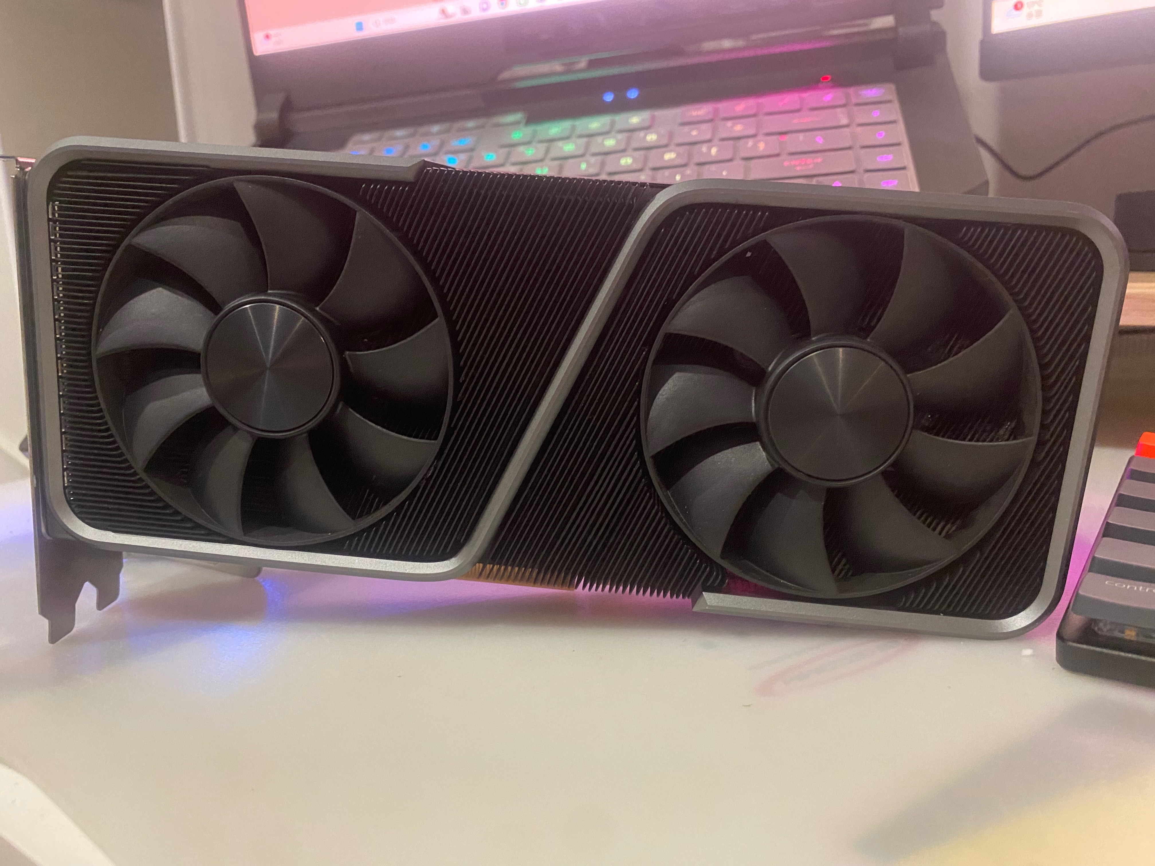 3070