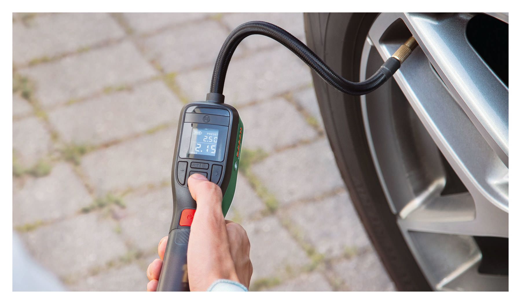 BOSCH Easy Pump電動打氣機