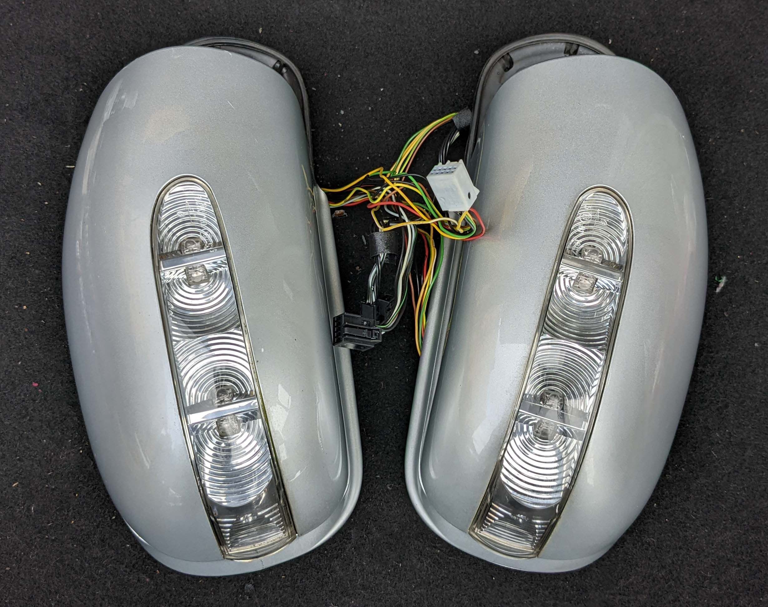 241005（金額為9999的物品請聯繫FB郵寄或自取）