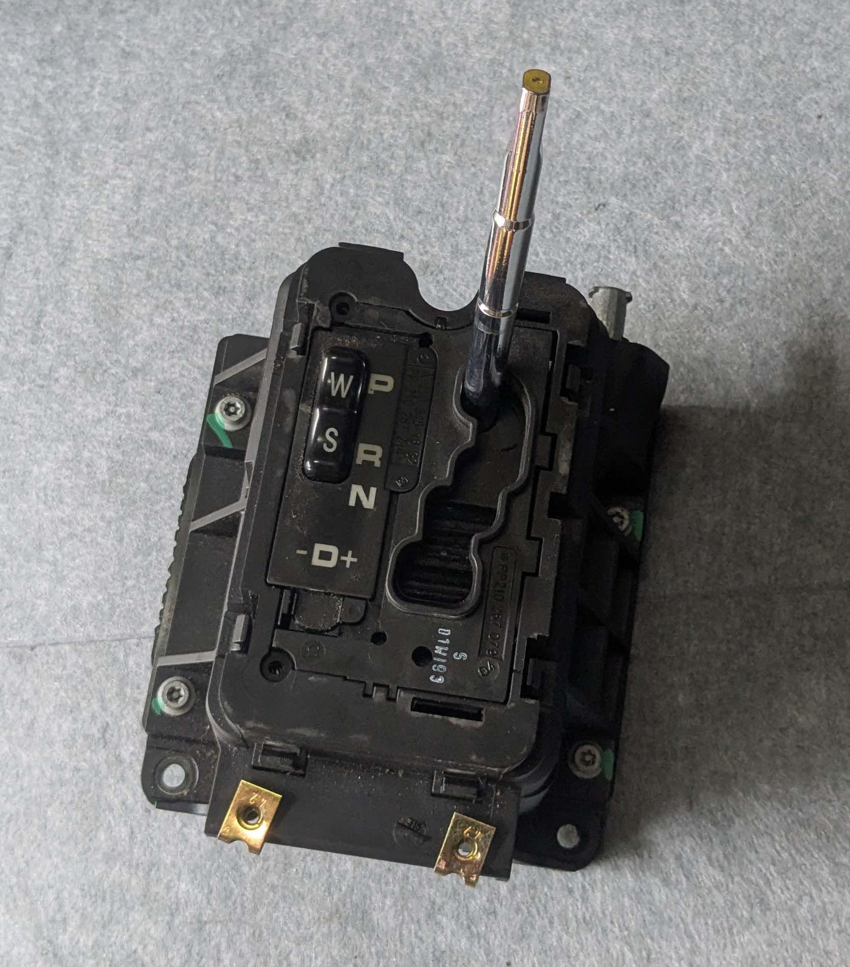 251030（金額為9999的物品請聯繫FB郵寄或自取）