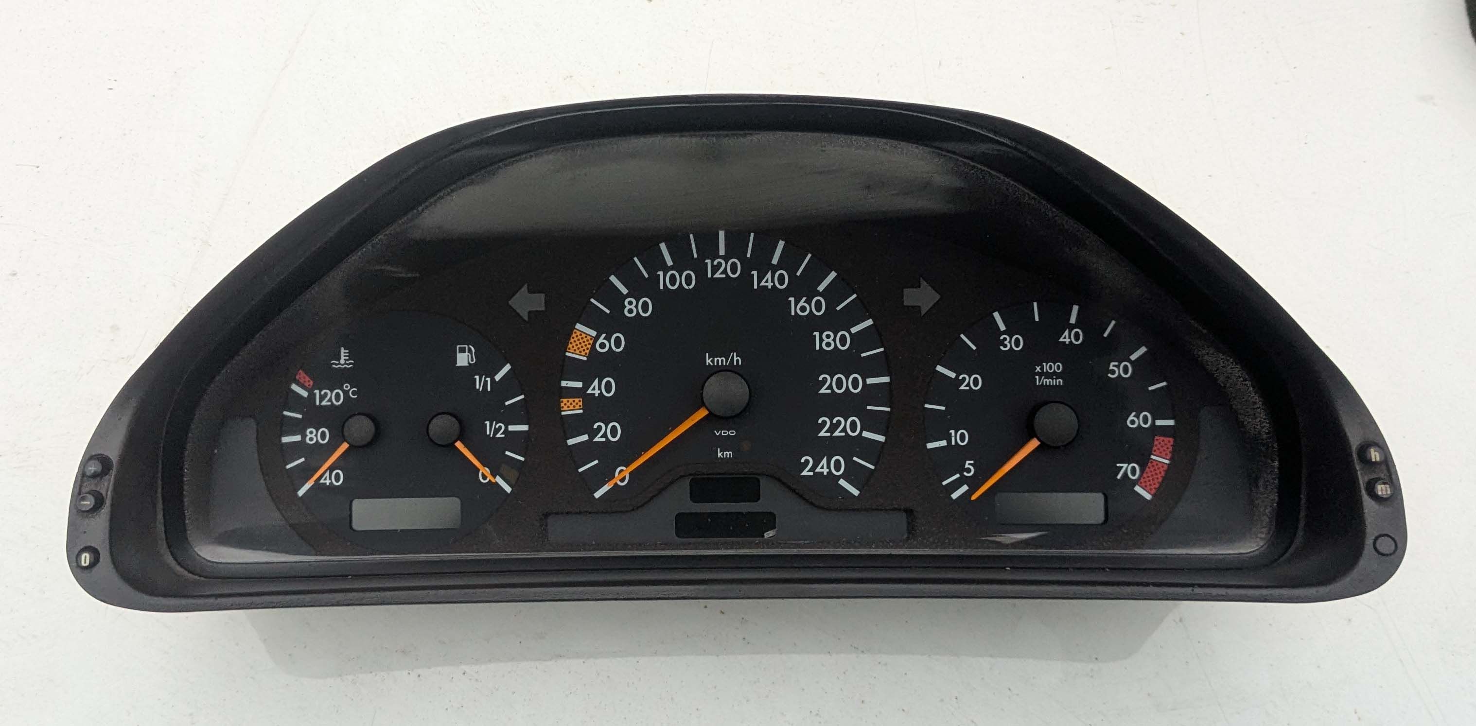 260210（金額為9999的物品請聯繫FB郵寄或自取）