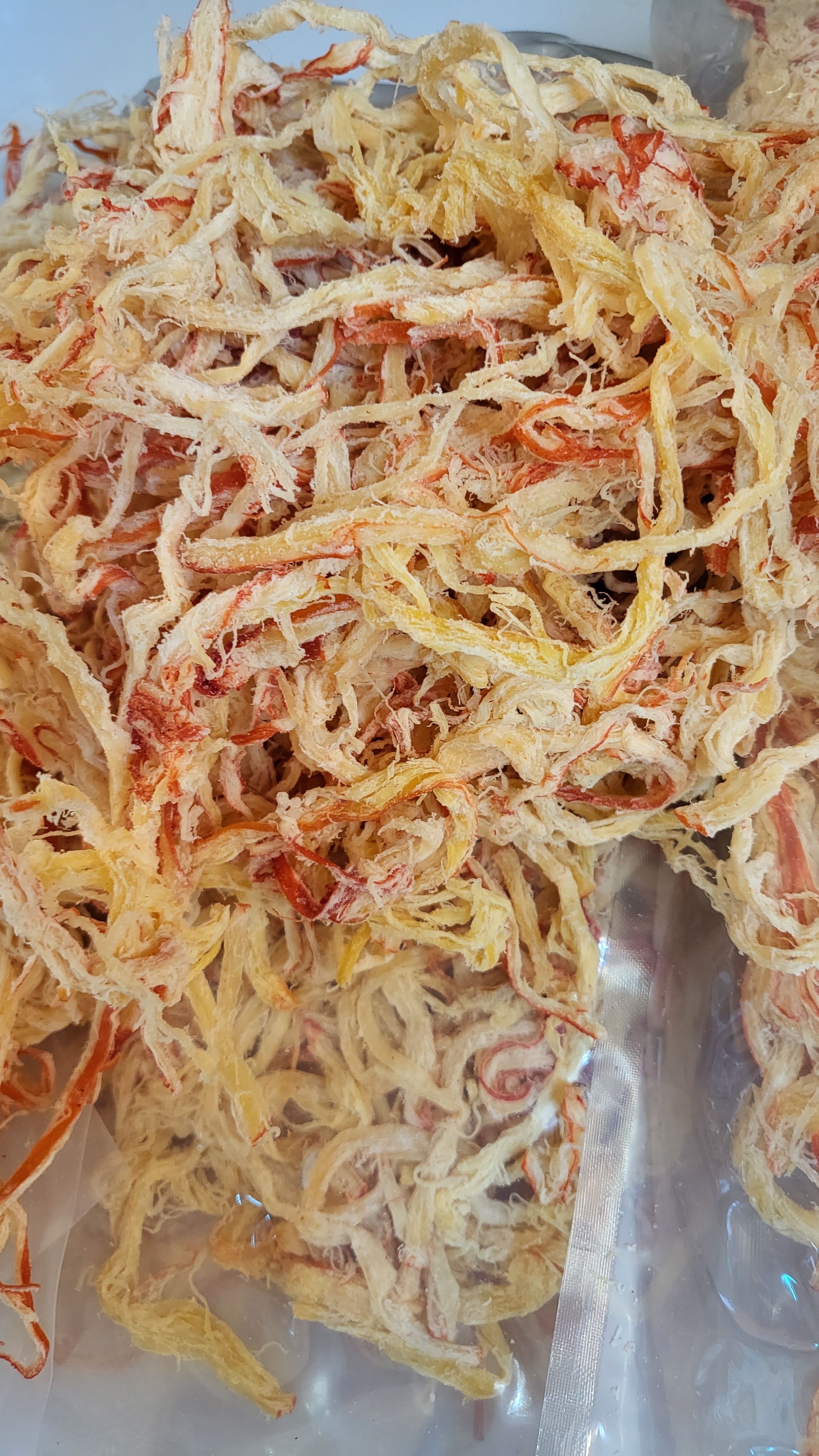 💖💖【限時秒殺】越南 現貨原味 魷魚絲 · · 新鮮軟嫩🐙🐙  重量：1公斤（真空包）
