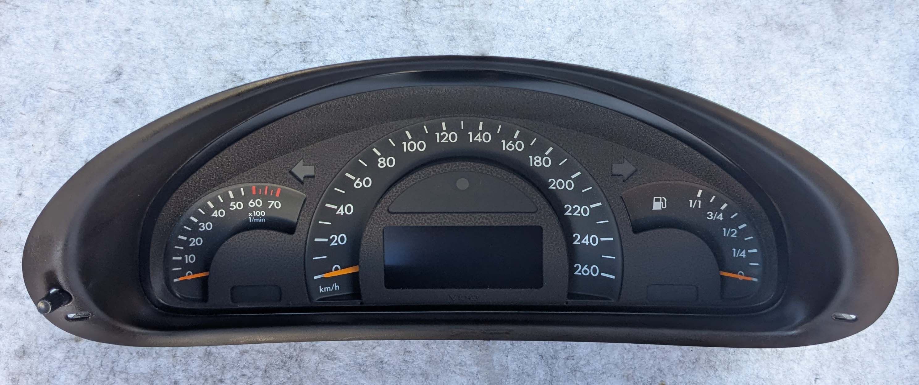 251014（金額為9999的物品請聯繫FB郵寄或自取）