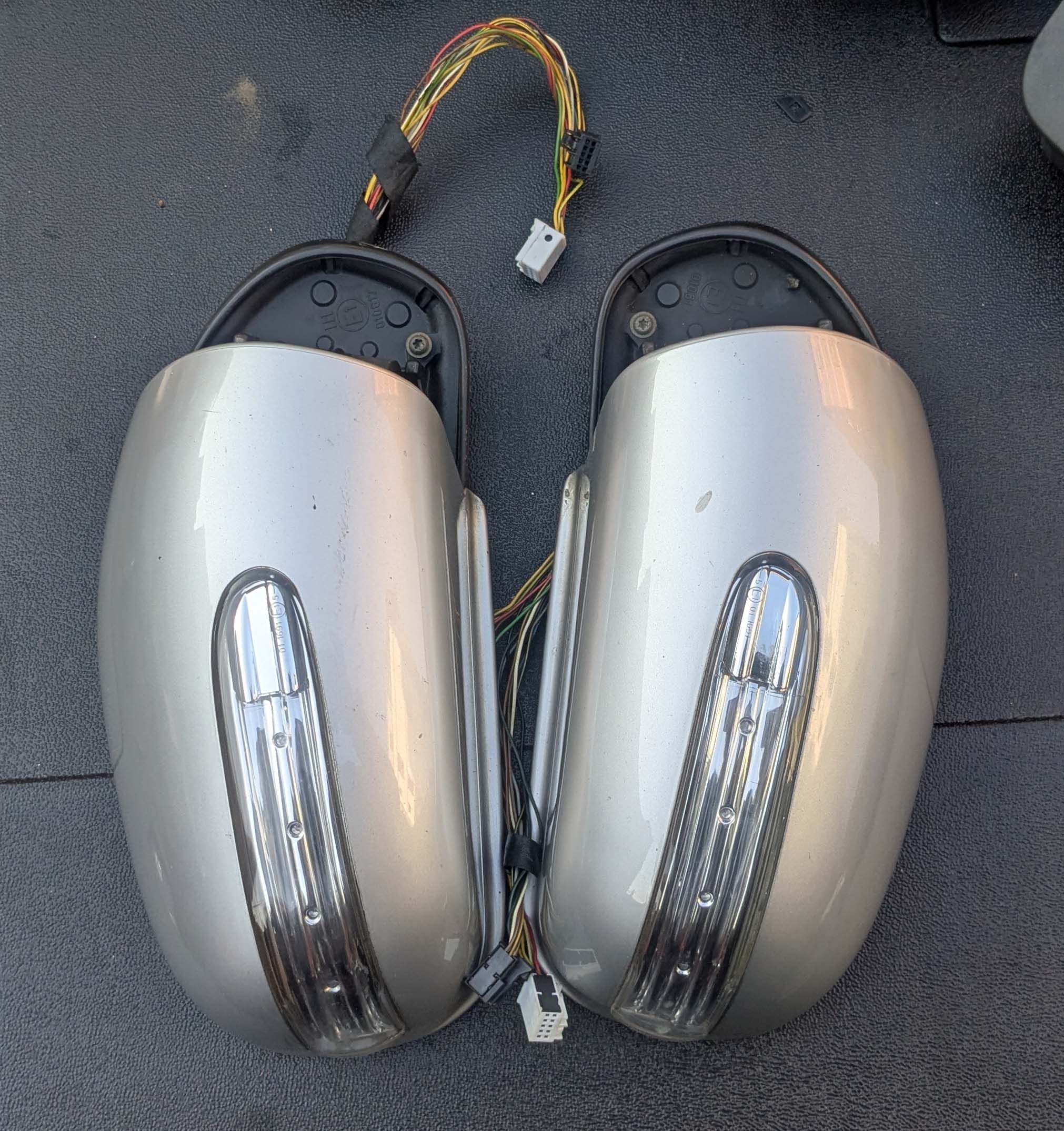 260204（金額為9999的物品請聯繫FB郵寄或自取）