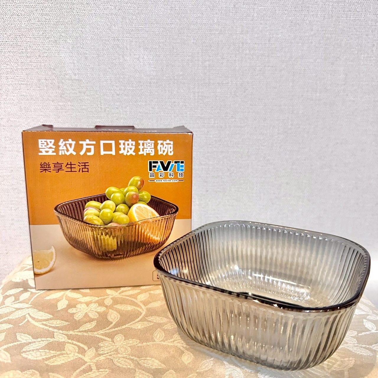 豎紋方口玻璃碗 股東會紀念品