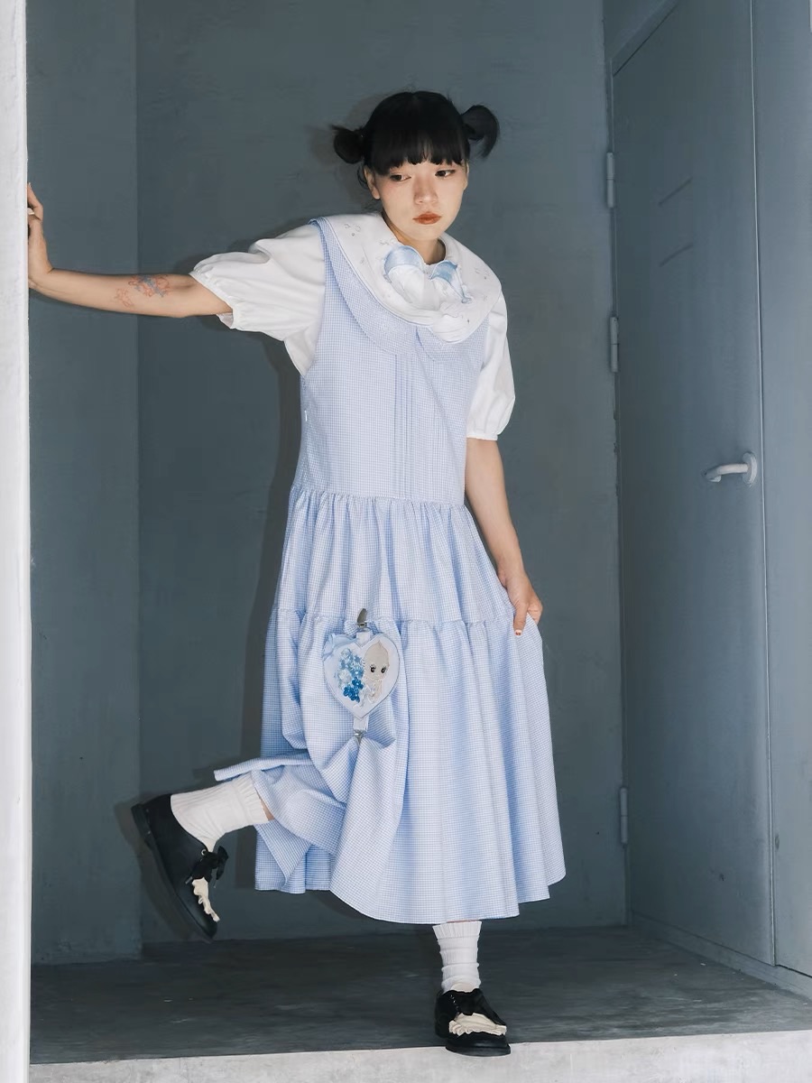 Meugler 連環畫刺繡娃娃領背心裙