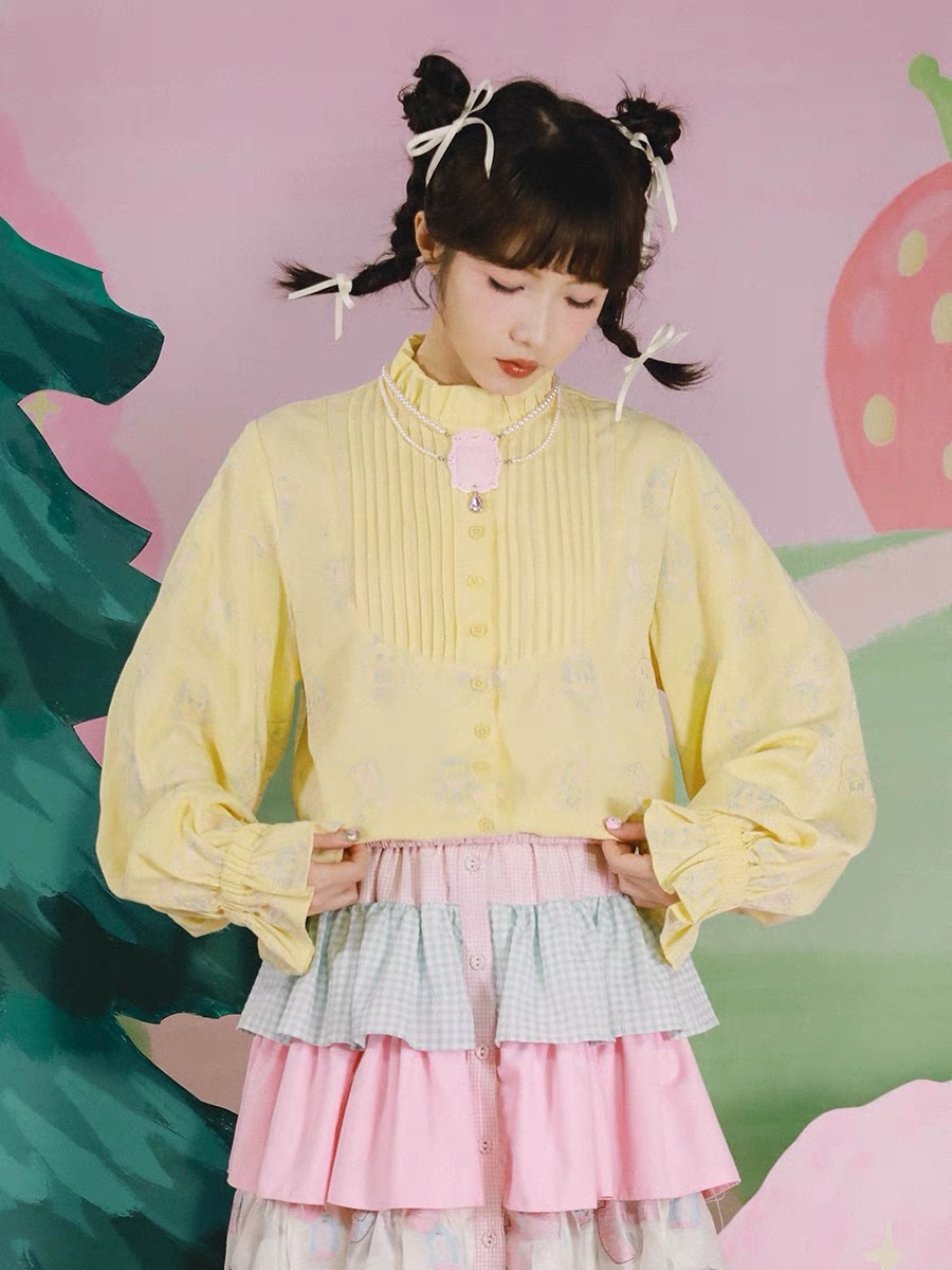 New🫧 優雅風琴褶 滿繡嫩黃襯衫