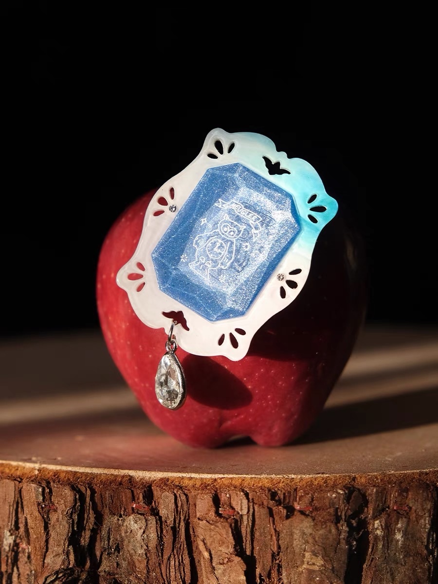 New🫧 貓頭鷹圖案藍寶石 胸針