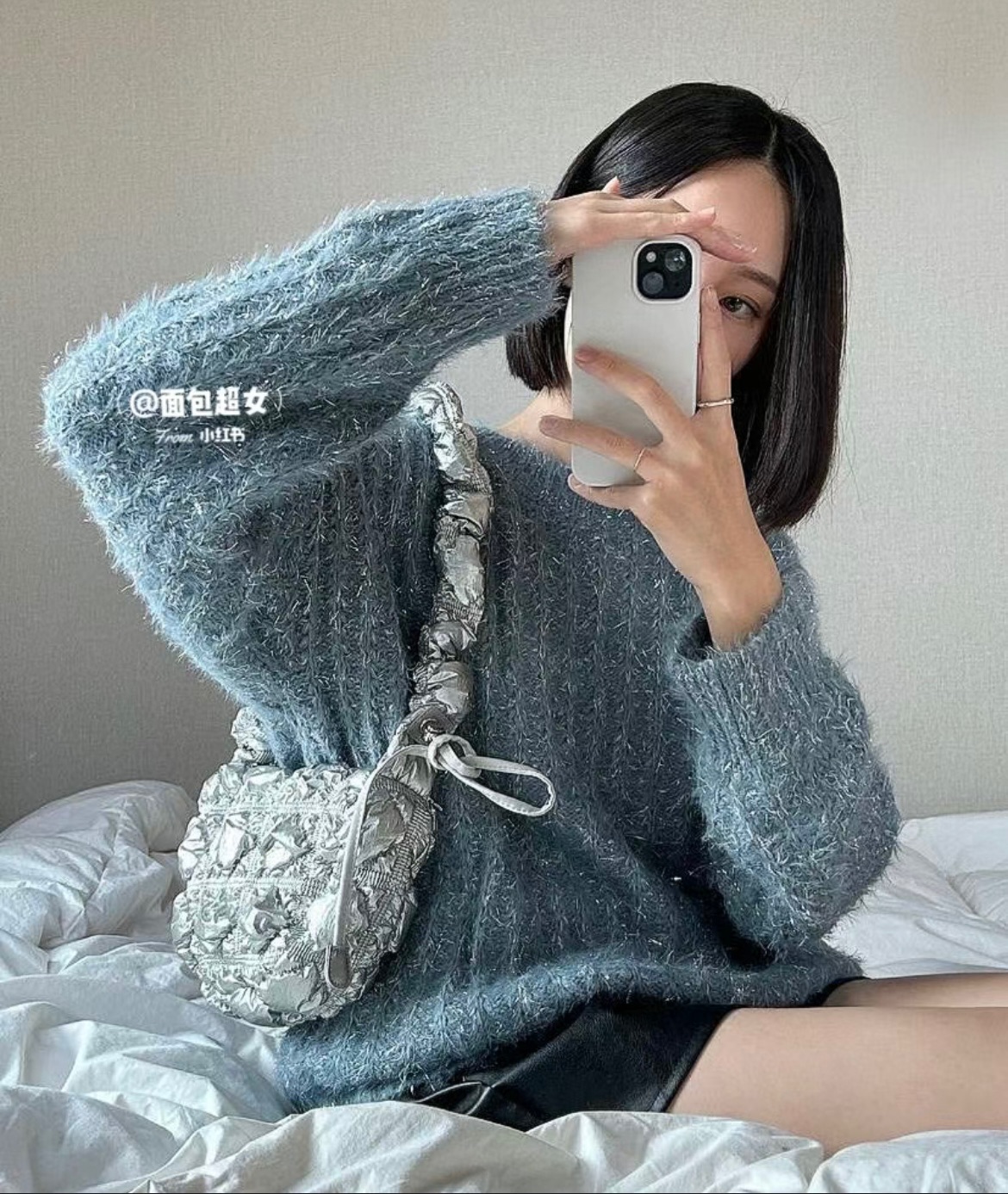 韓國代購🇰🇷預購CARLYN poing bag 迷你伸縮捲捲雲朵包 側背包 斜背包 手提包