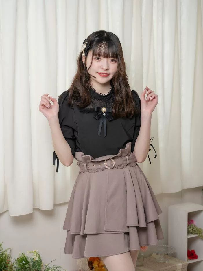 Rojita全新正品✨露肩蕾絲襯衫