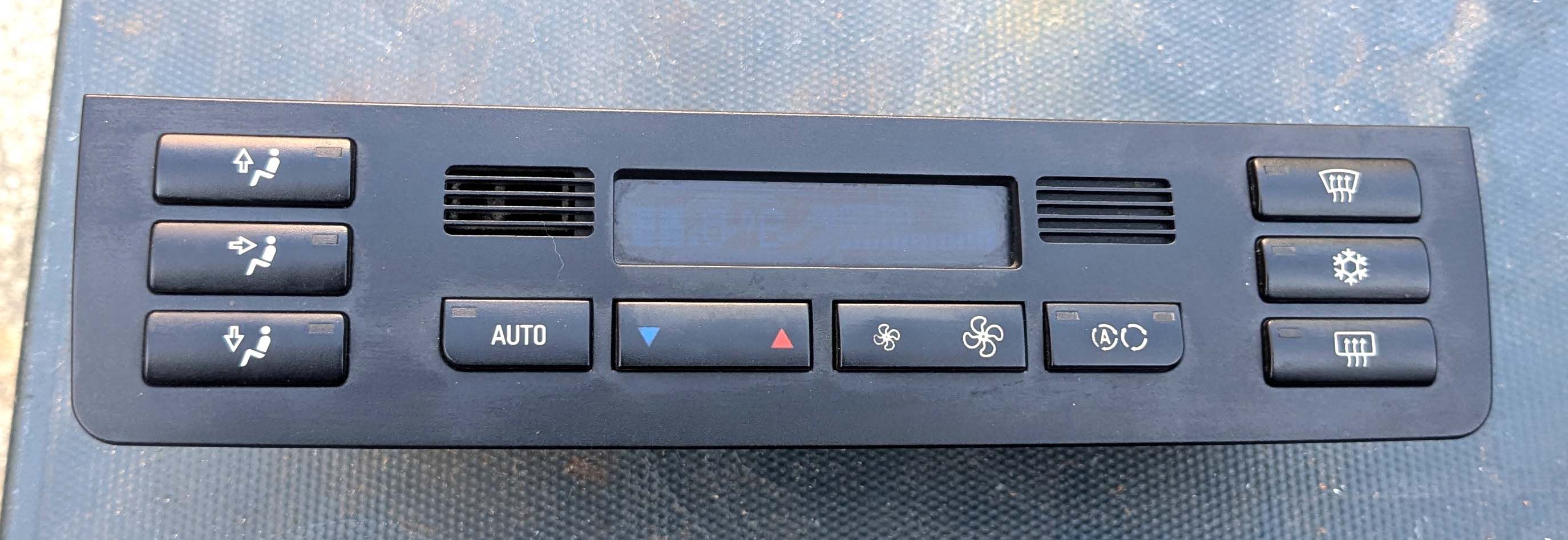 251123（金額為9999的物品請聯繫FB郵寄或自取）