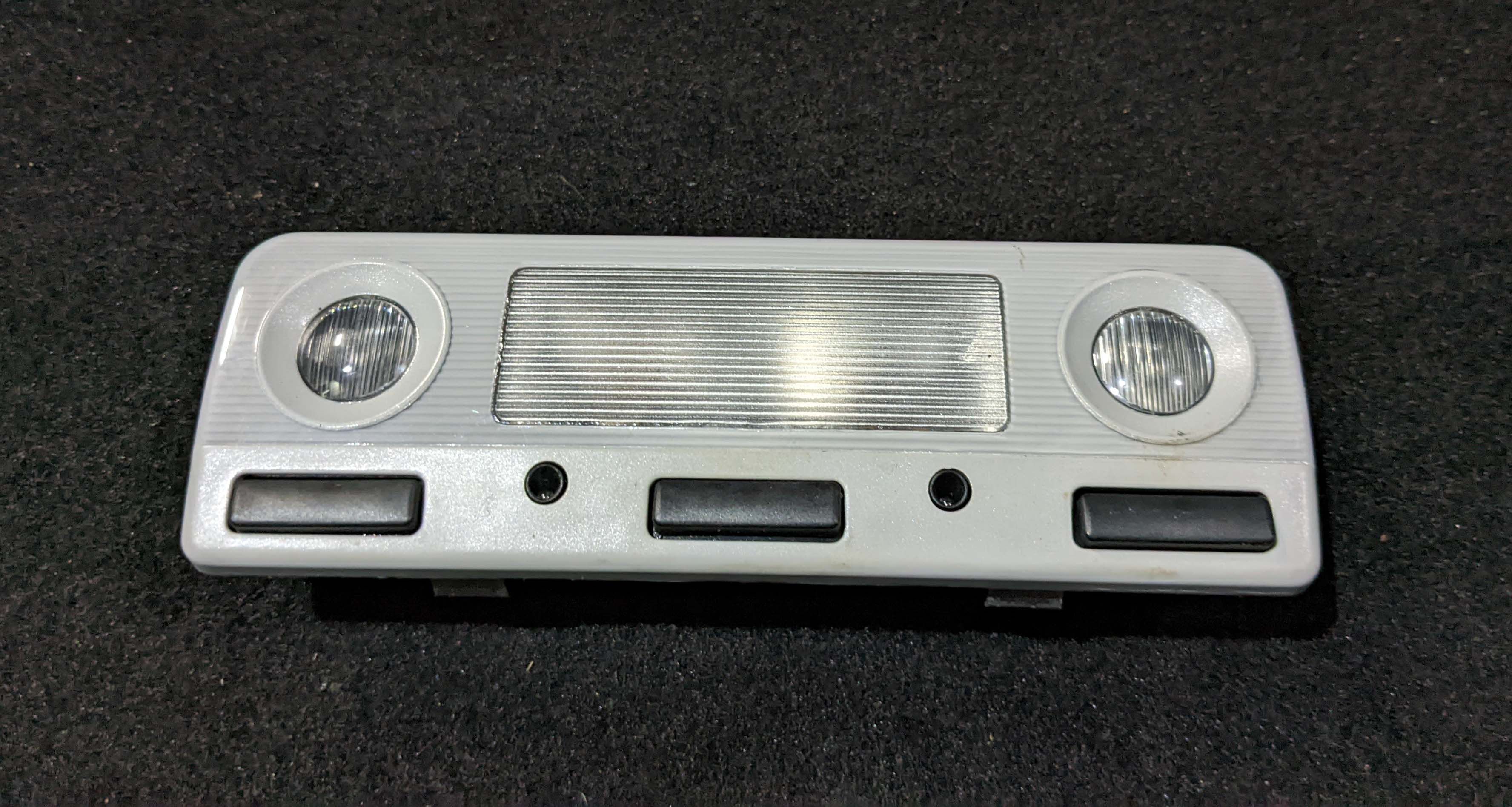 240118（金額為9999的物品請聯繫FB郵寄或自取）