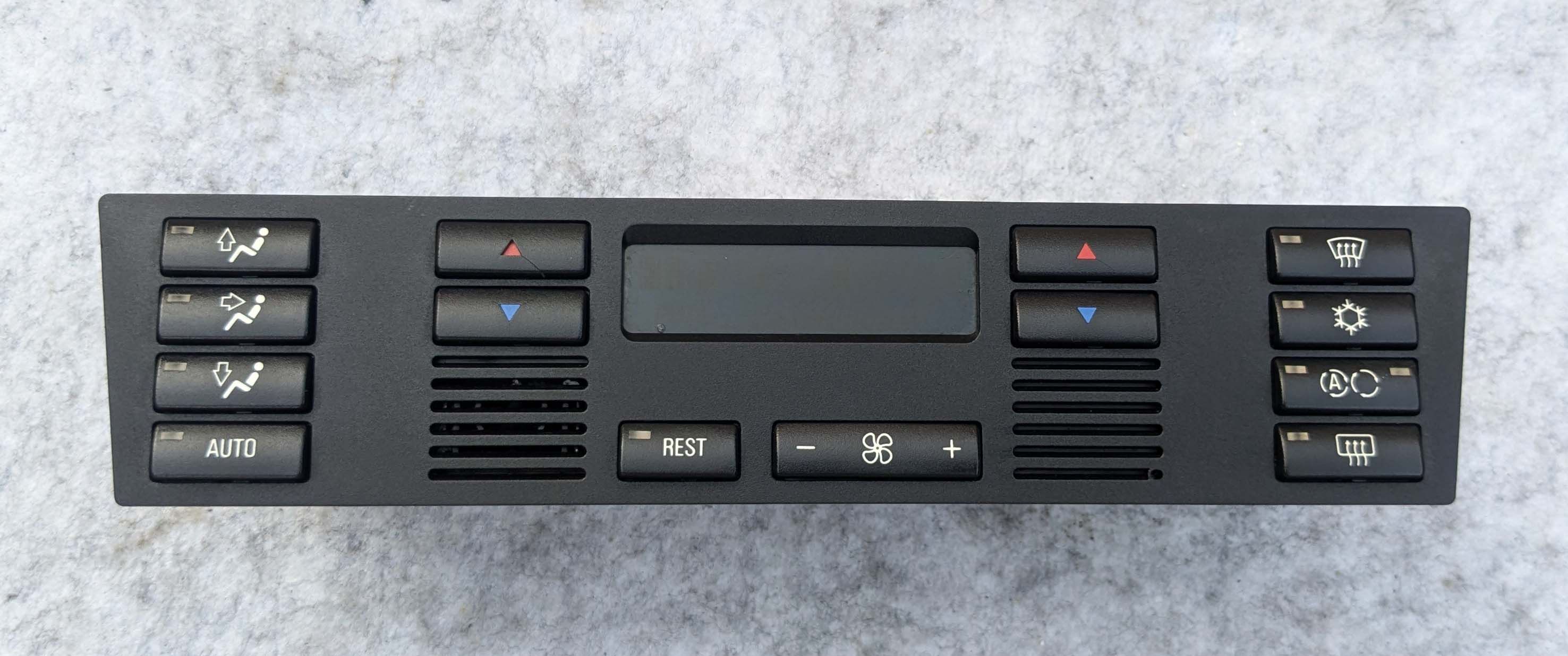 250926（金額為9999的物品請聯繫FB郵寄或自取）