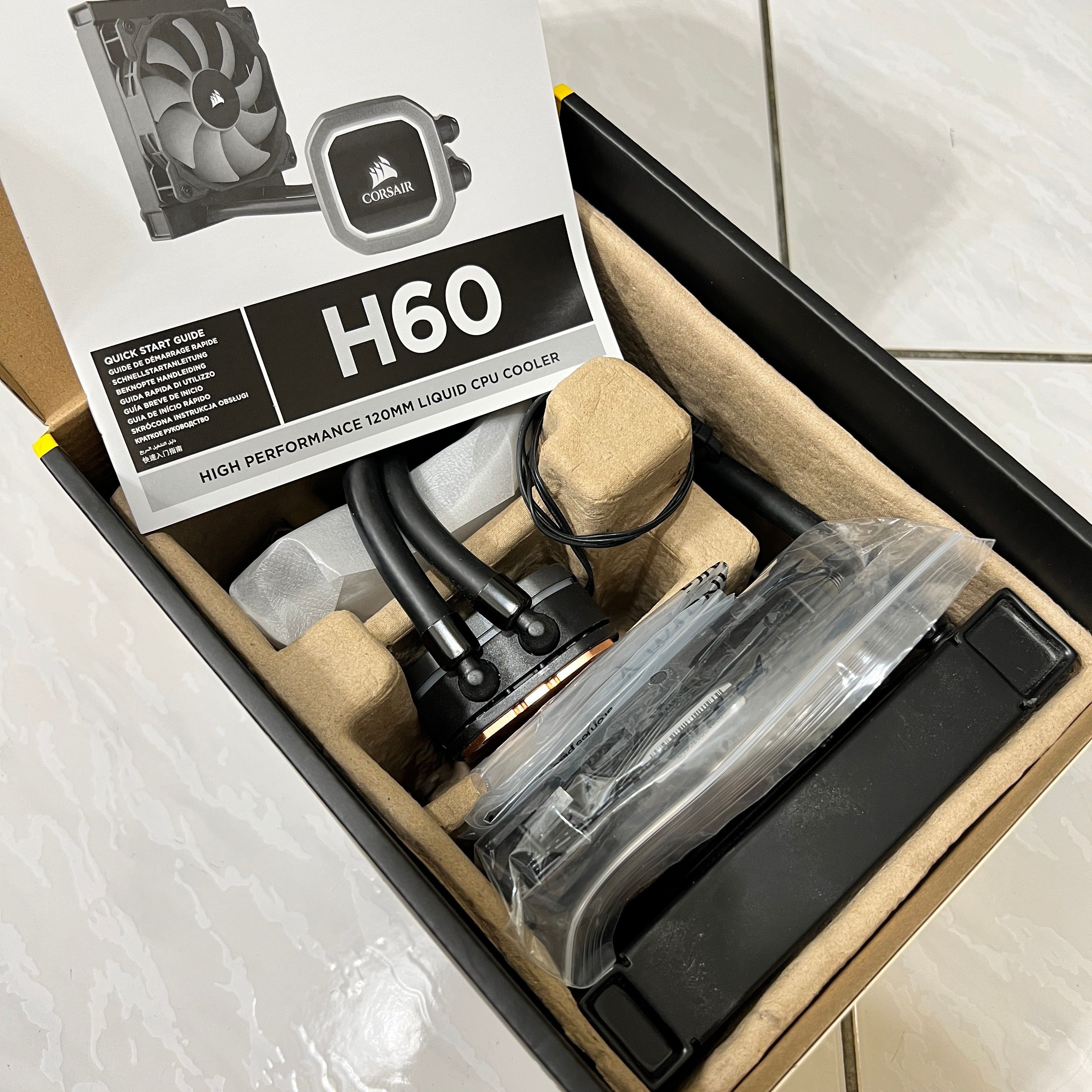 CORSAIR 海盜船Hydro Series™ H60 （2018）
