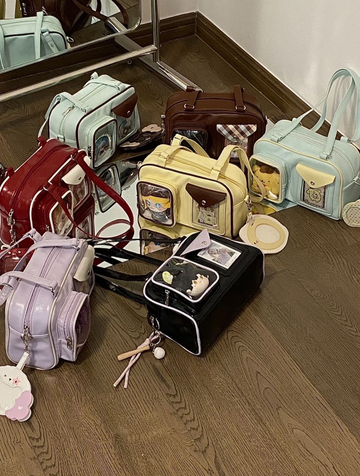 新色（9 colors）💝【亮眼開場】- 娃卡一體痛包✨動漫追星必備斜背手提包包