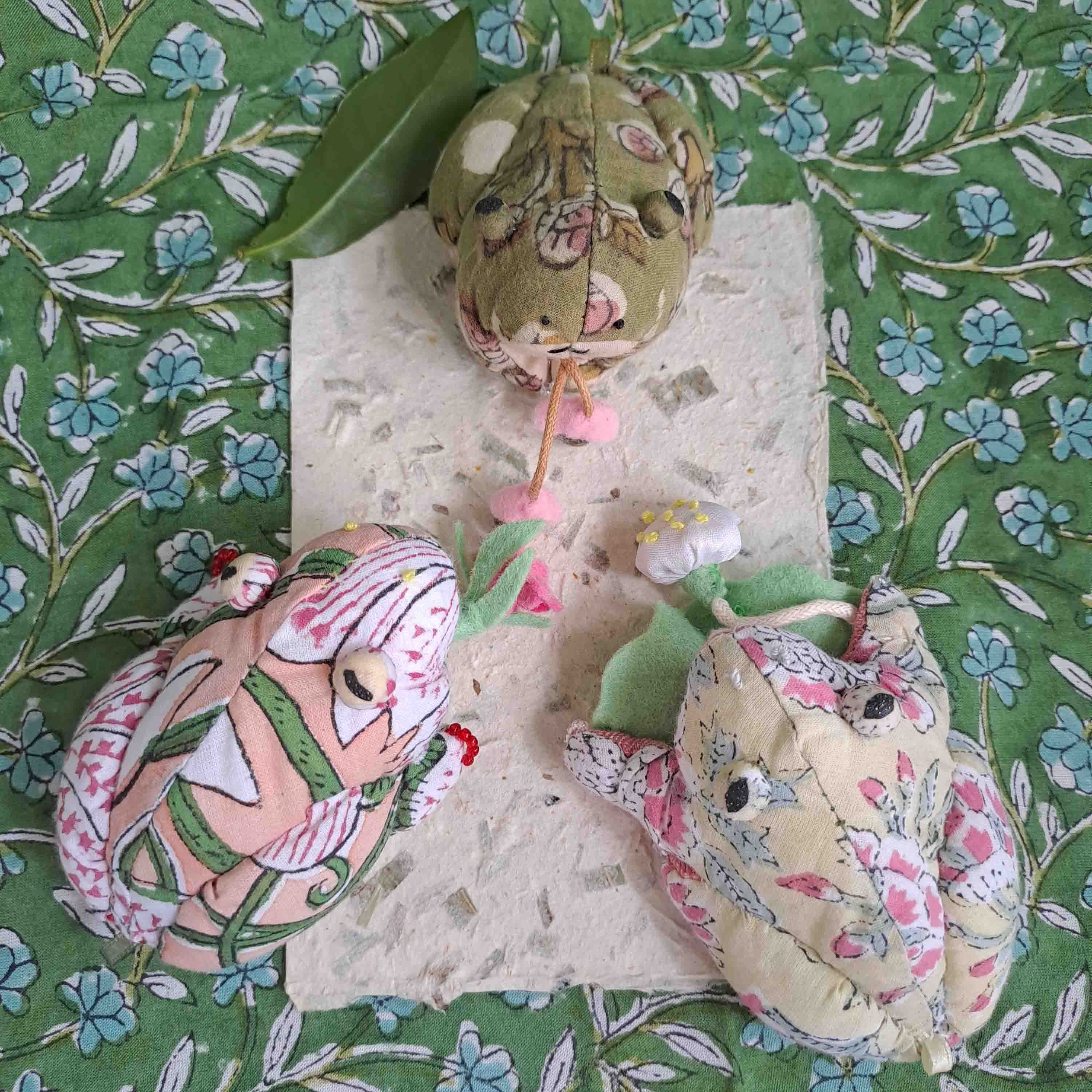 夏日，煙花，我的青蛙 ✦ 玩偶吊飾