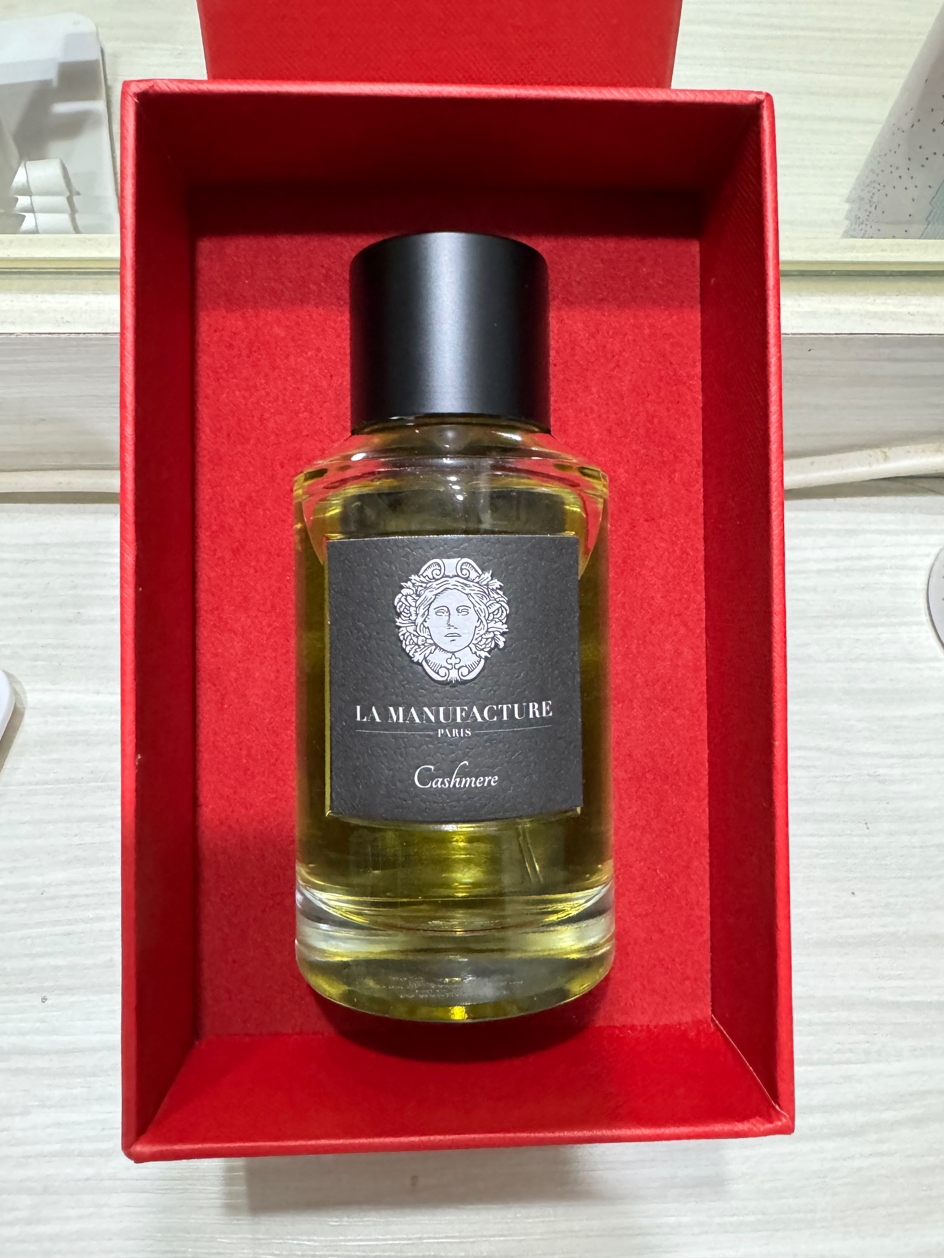 La Manufacture 建築學家Cashmere 致敬