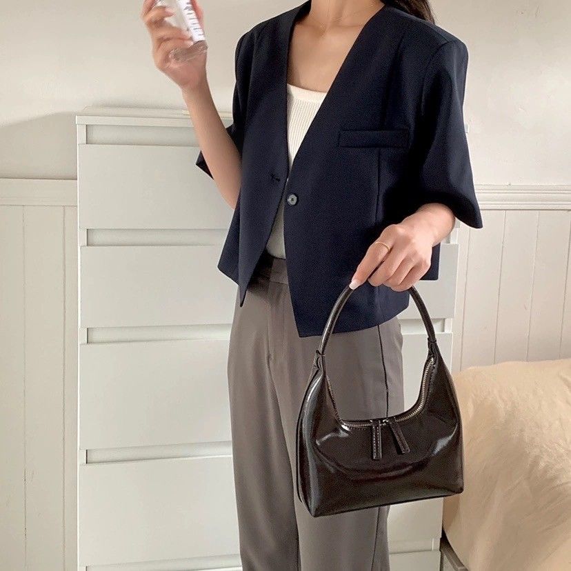 四季如春-漆皮亮面質感新月包 手提包