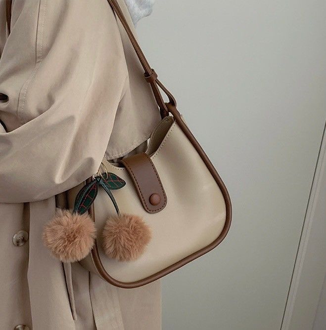 🌟現貨🌟送櫻桃吊飾!!溫柔春天-簡約撞色單肩斜背包 3color