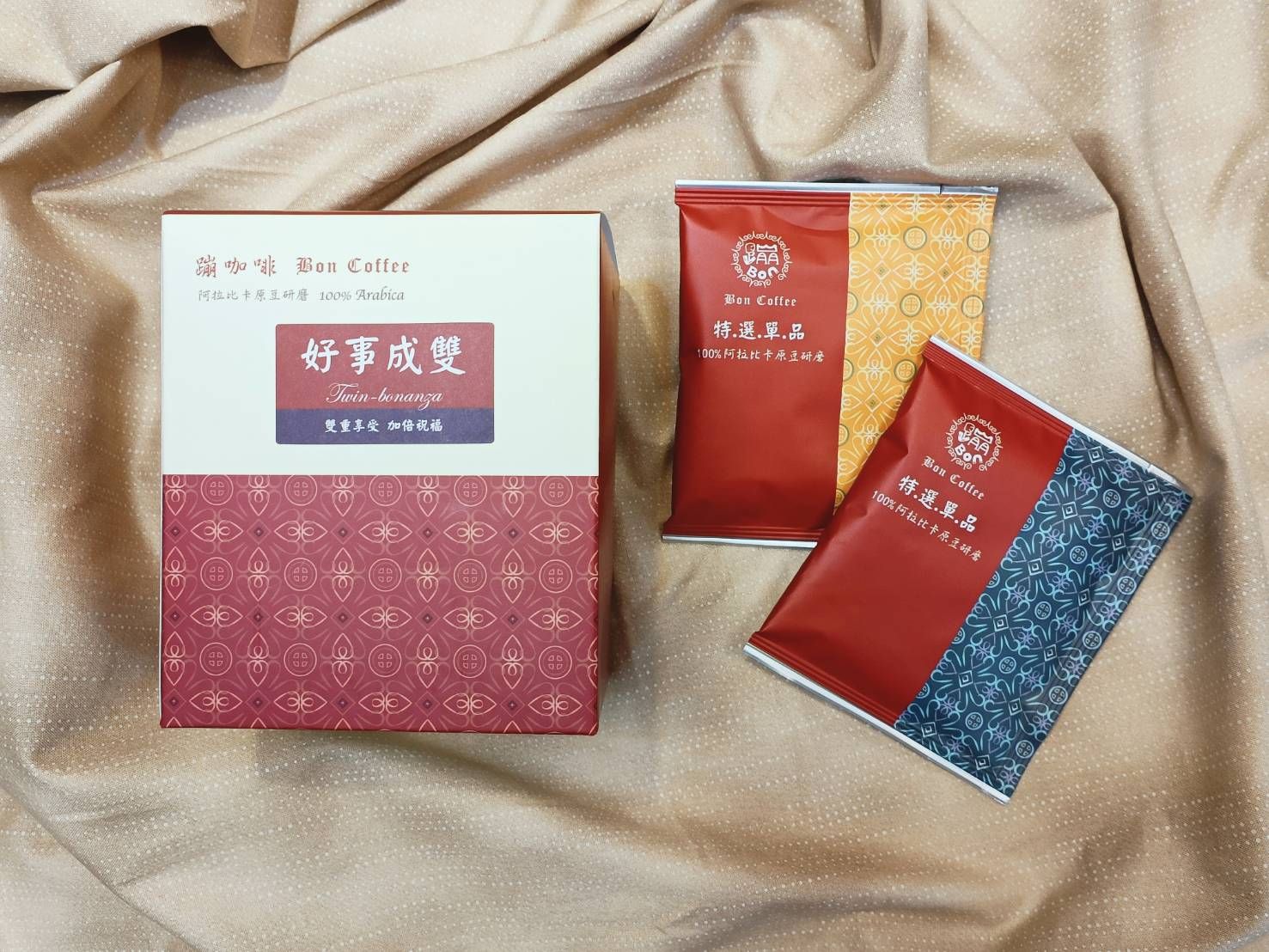 蹦咖啡-好事成雙【掛耳包/盒】莊園級-征服者+丹雀橙花/一盒2款（10包/盒）