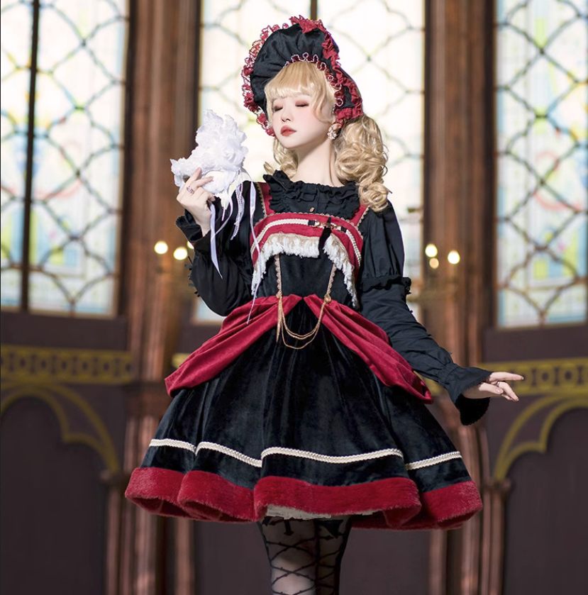 {即將絕版，售完不補}【代購預購】lolita雙子的詛咒 蝴蝶結玫瑰刺繡蕾絲邊金屬鍊洋裝 古典巴洛克蘿莉塔