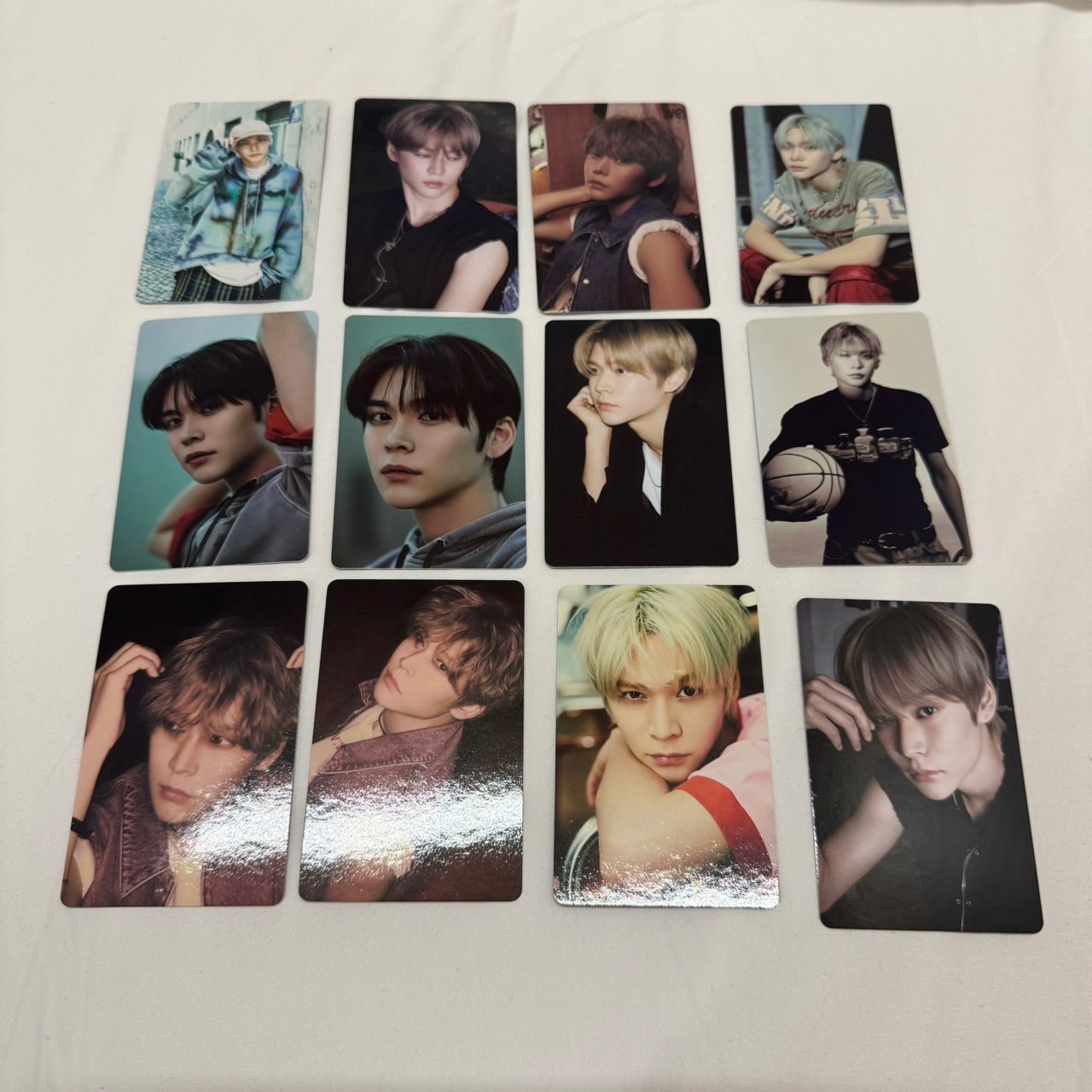 [現貨]RIIZE photo pack 成燦/恩奭官拍 順序是上到下左到右