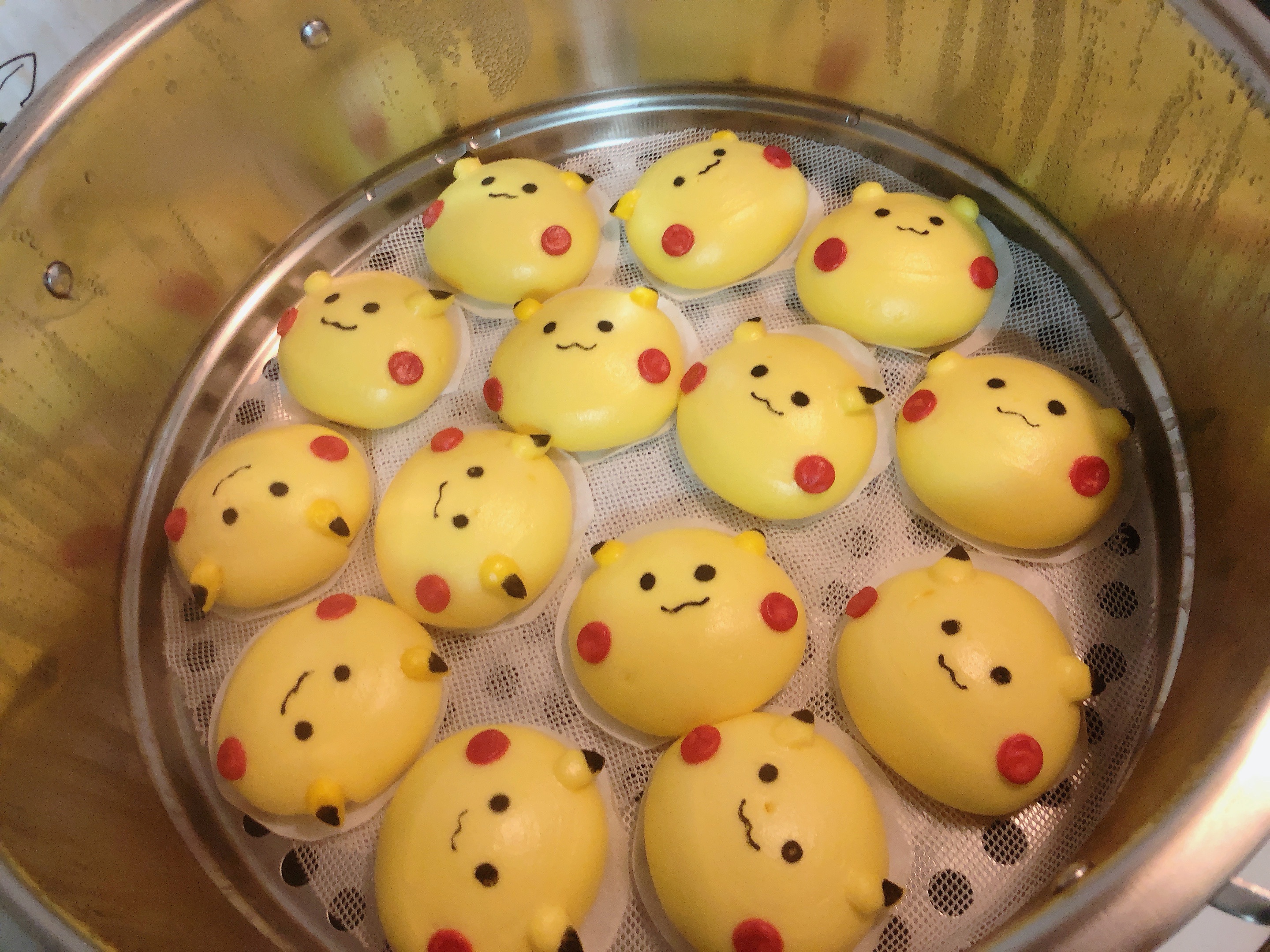 鮮奶饅頭-皮卡丘