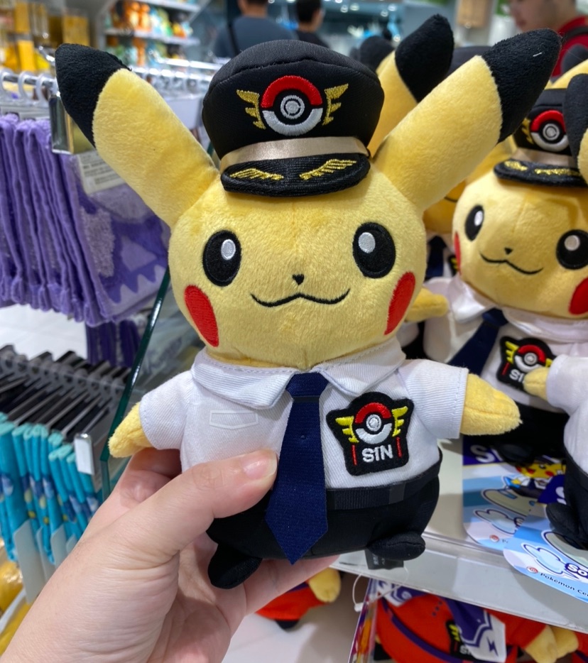 新加坡寶可夢中心 Pokemon 機長皮卡丘 樟宜機場新加坡限定 娃娃 玩偶