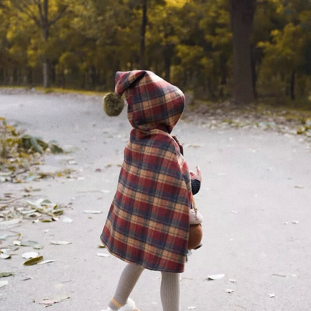 羊毛質感款冬季斗篷 - 現貨優惠