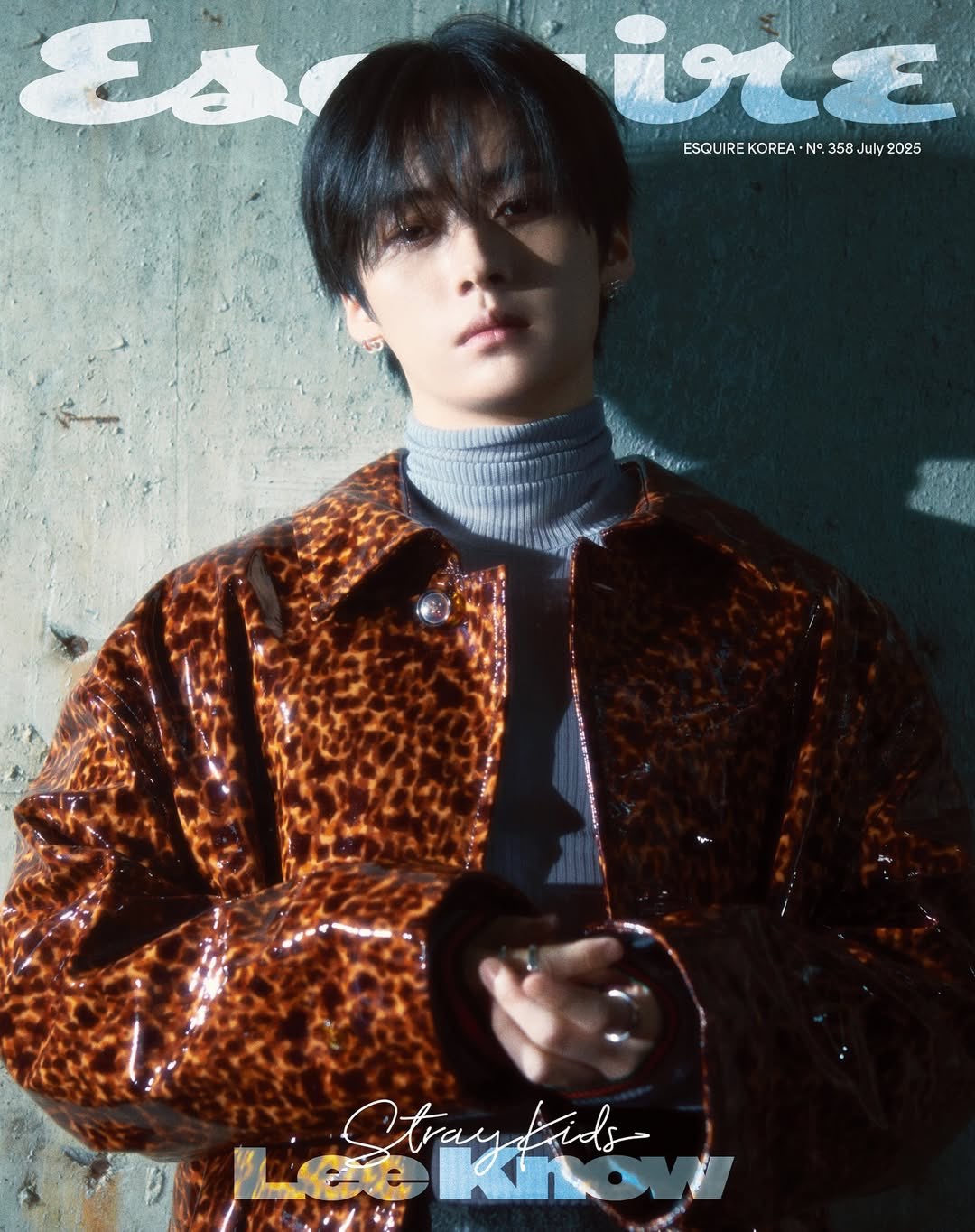 ESQUIRE 6月號雜誌 SKZ Lee Know封面