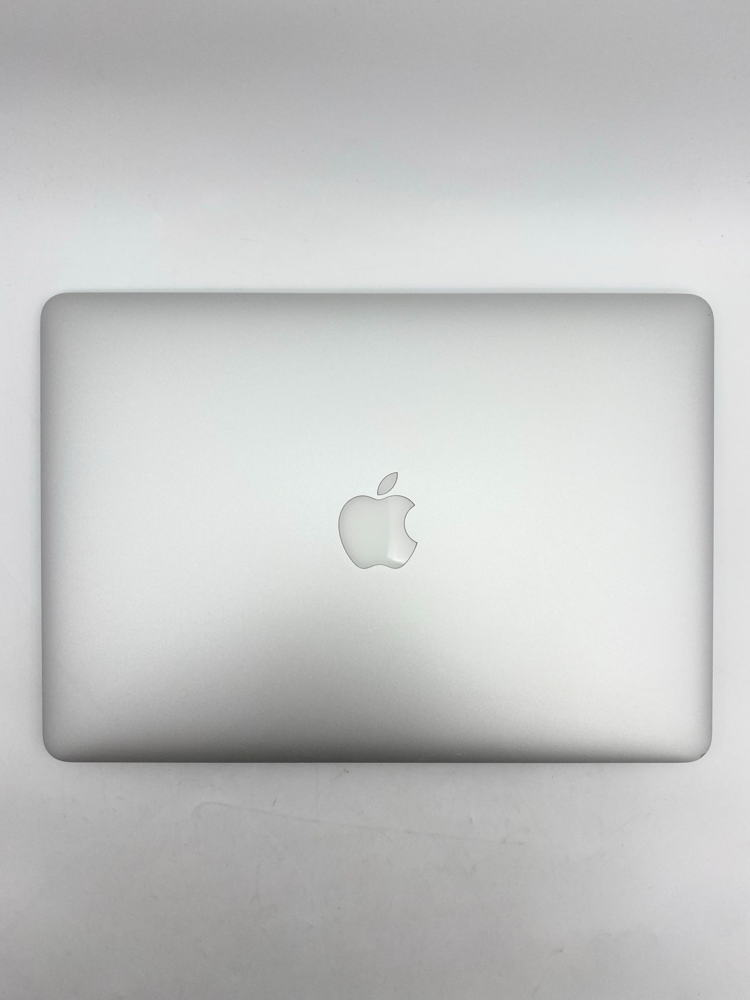 MacBook Air 13＂ Early 2015 [Core i5-1.6 GHz]