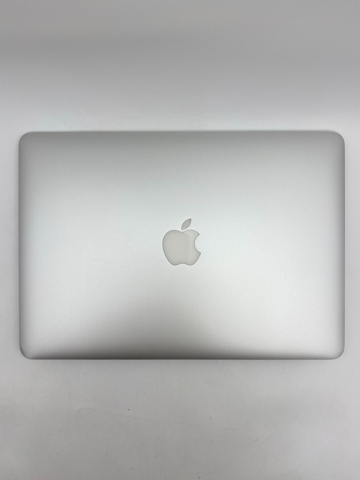 MacBook Air 13＂ Early 2015 [Core i5-1.6 GHz]
