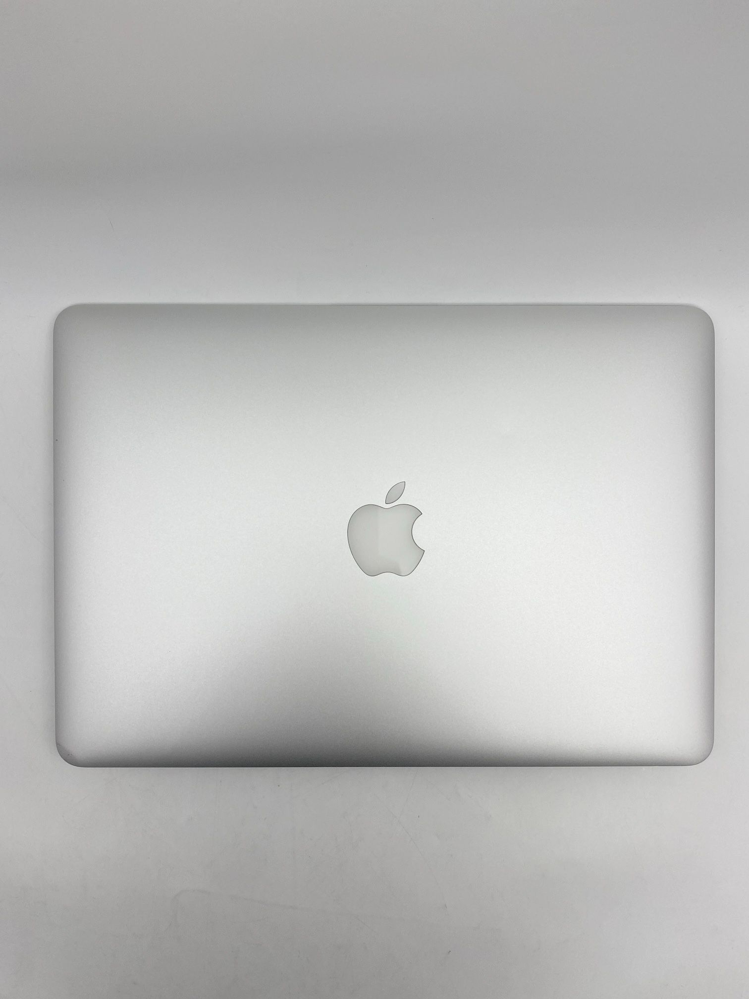MacBook Air 13＂ Early 2015 [Core i5-1.6 GHz]