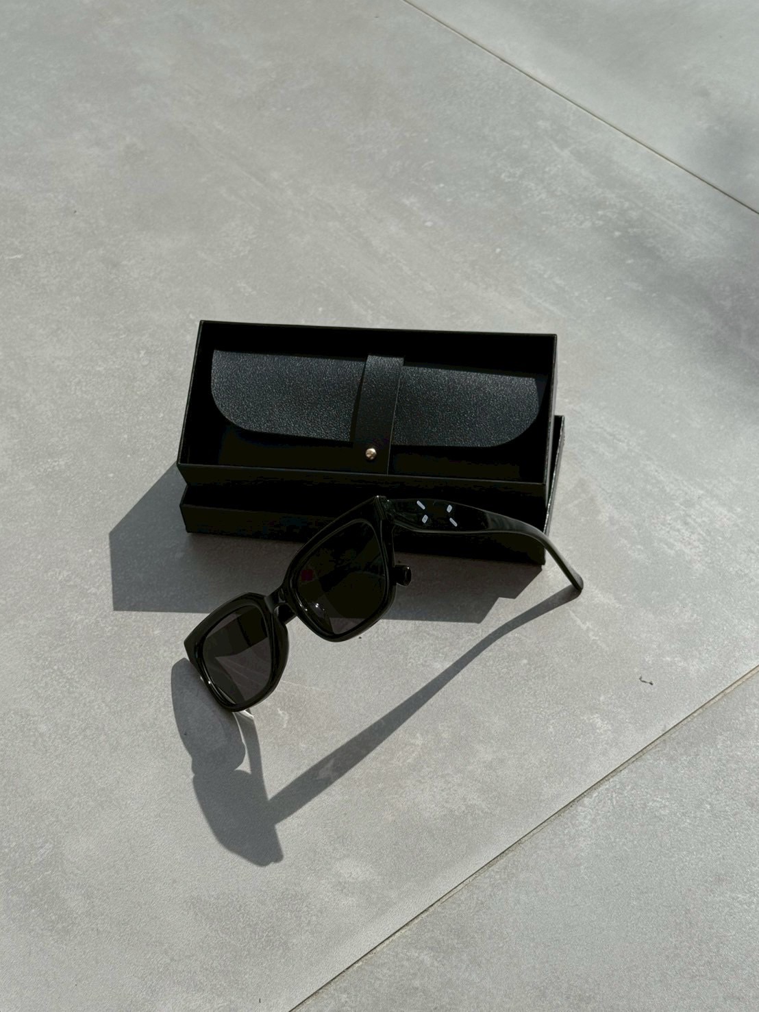 質感墨鏡🕶️