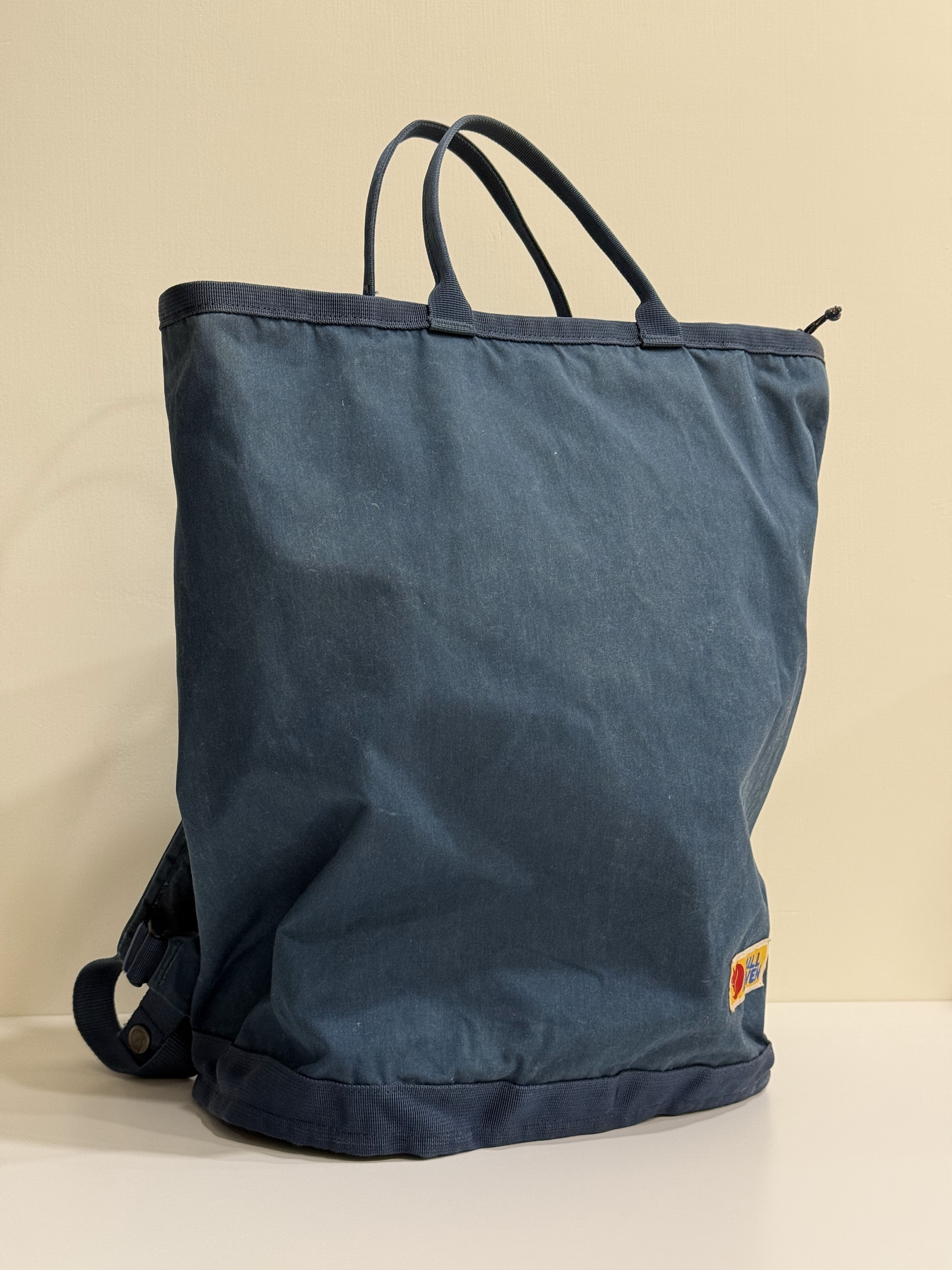 【Fjallraven 北極狐後背包】