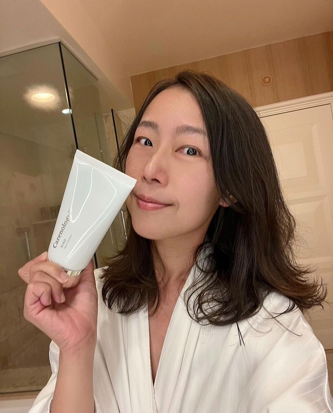亮白保濕洗面乳