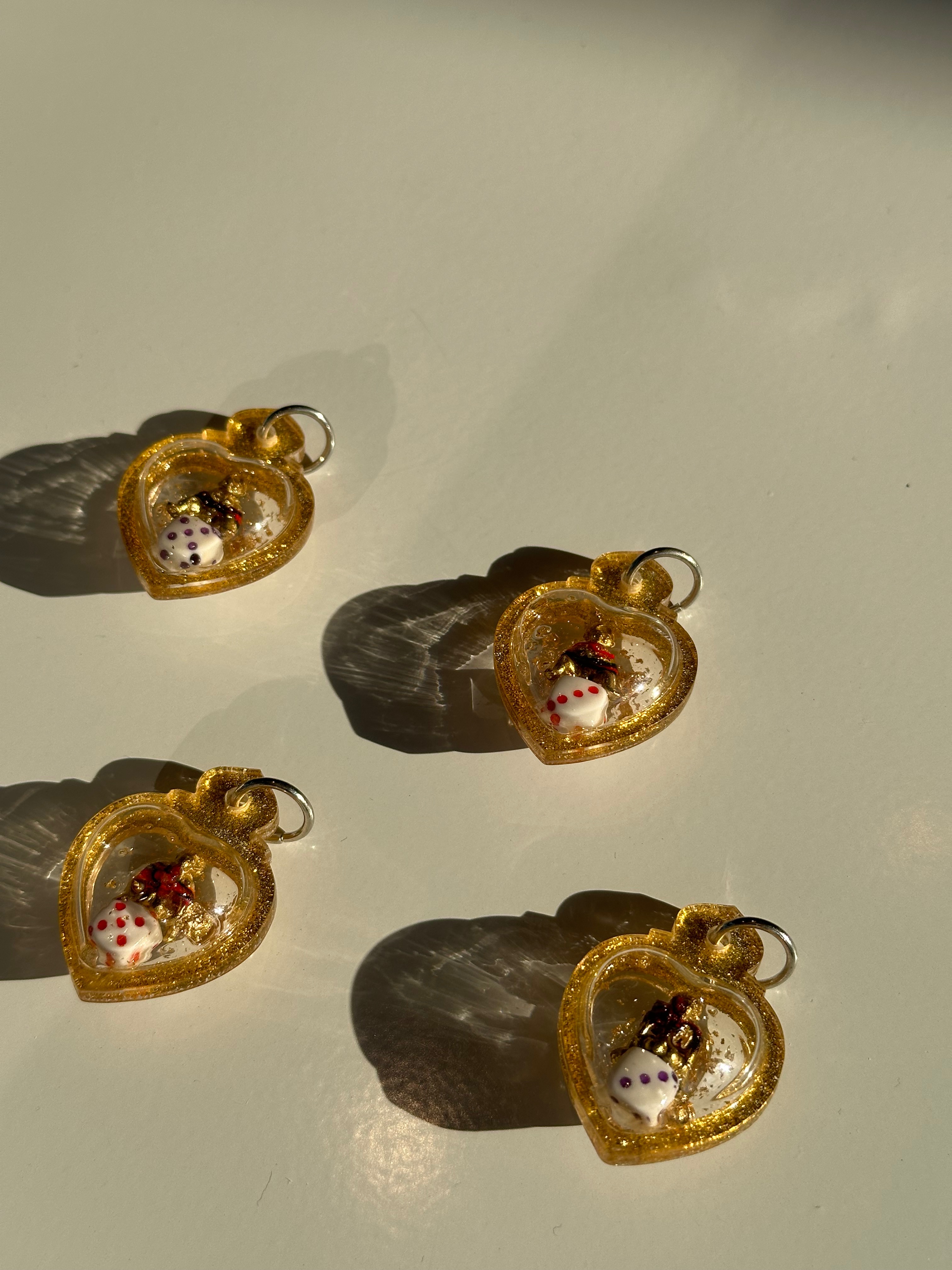 阿贊咒-依霸女神招財愛心墜（現貨）