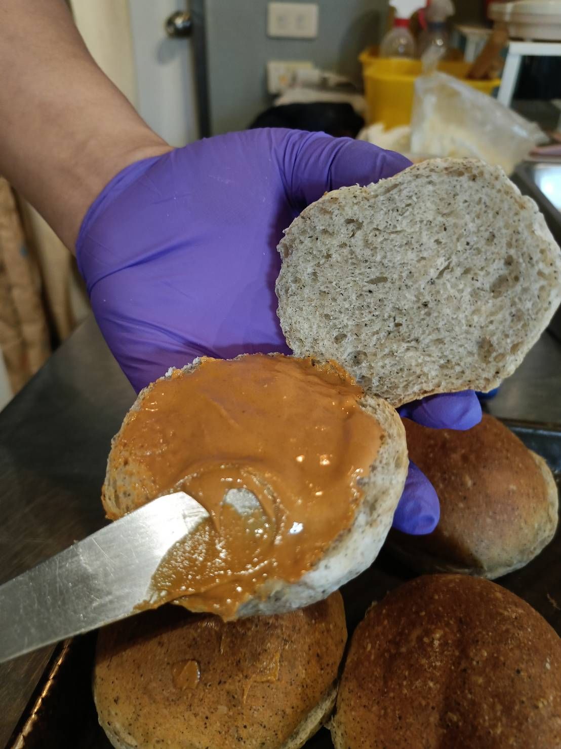 黑芝麻花生小餐包