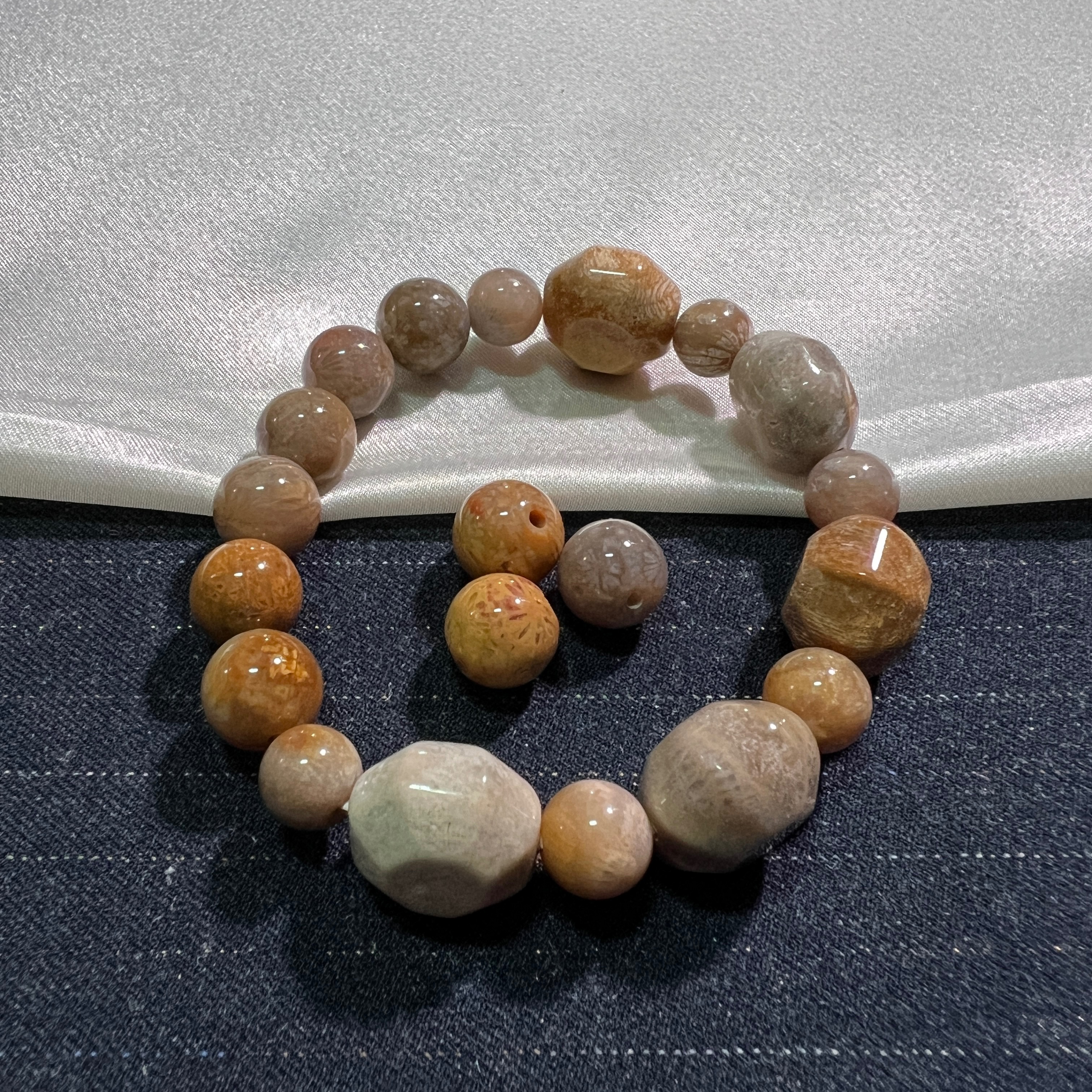 珊瑚玉造型、圓珠串