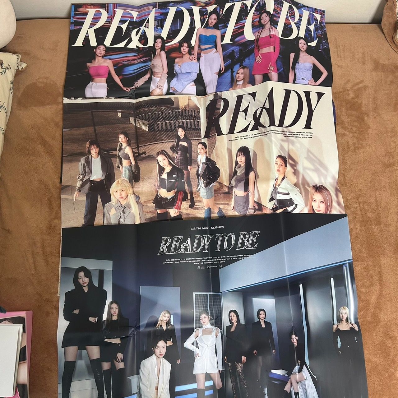 【超值專區】READY TO BE 大海報（有摺痕）