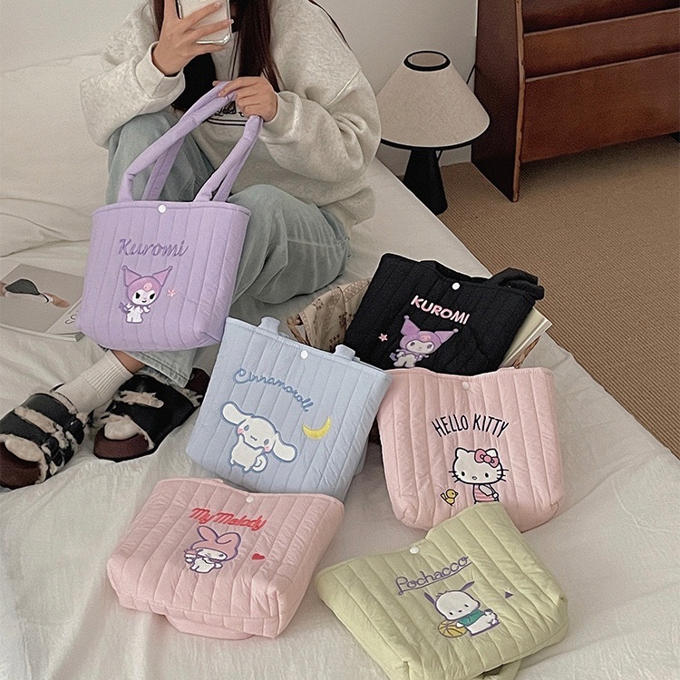 正版 三麗鷗單肩刺繡包