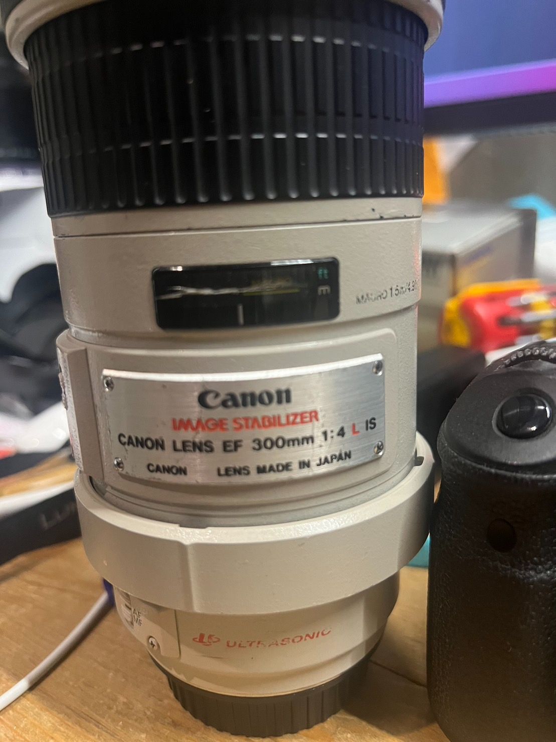 EF 300mm/F4L IS USM