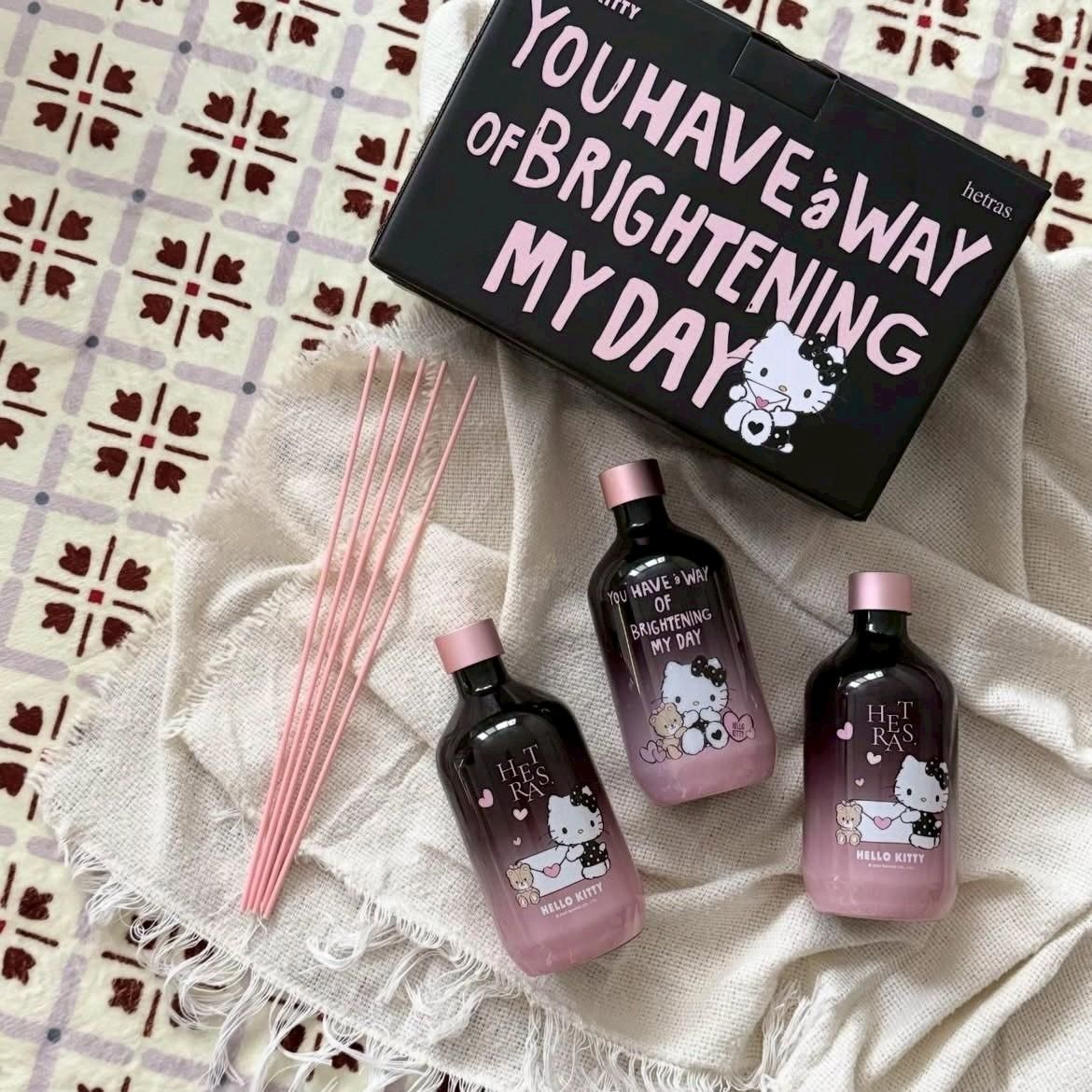 ＜台灣現貨＞🇰🇷HETRAS × HELLO KITTY限量聯名室內擴香禮盒500ml*3瓶