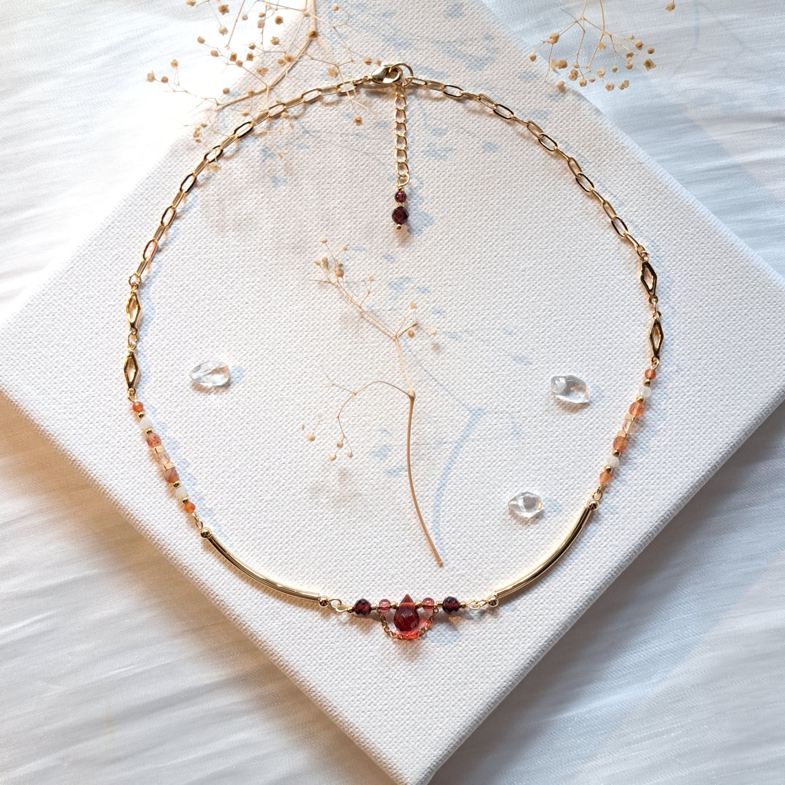 ⊱滴焰｜水滴狀紅色系晶石項鍊⊰