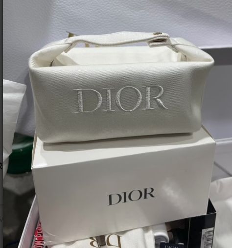 DIOR beauty 奶油白餃子包#售完隨時結單 #0622中午1200結單